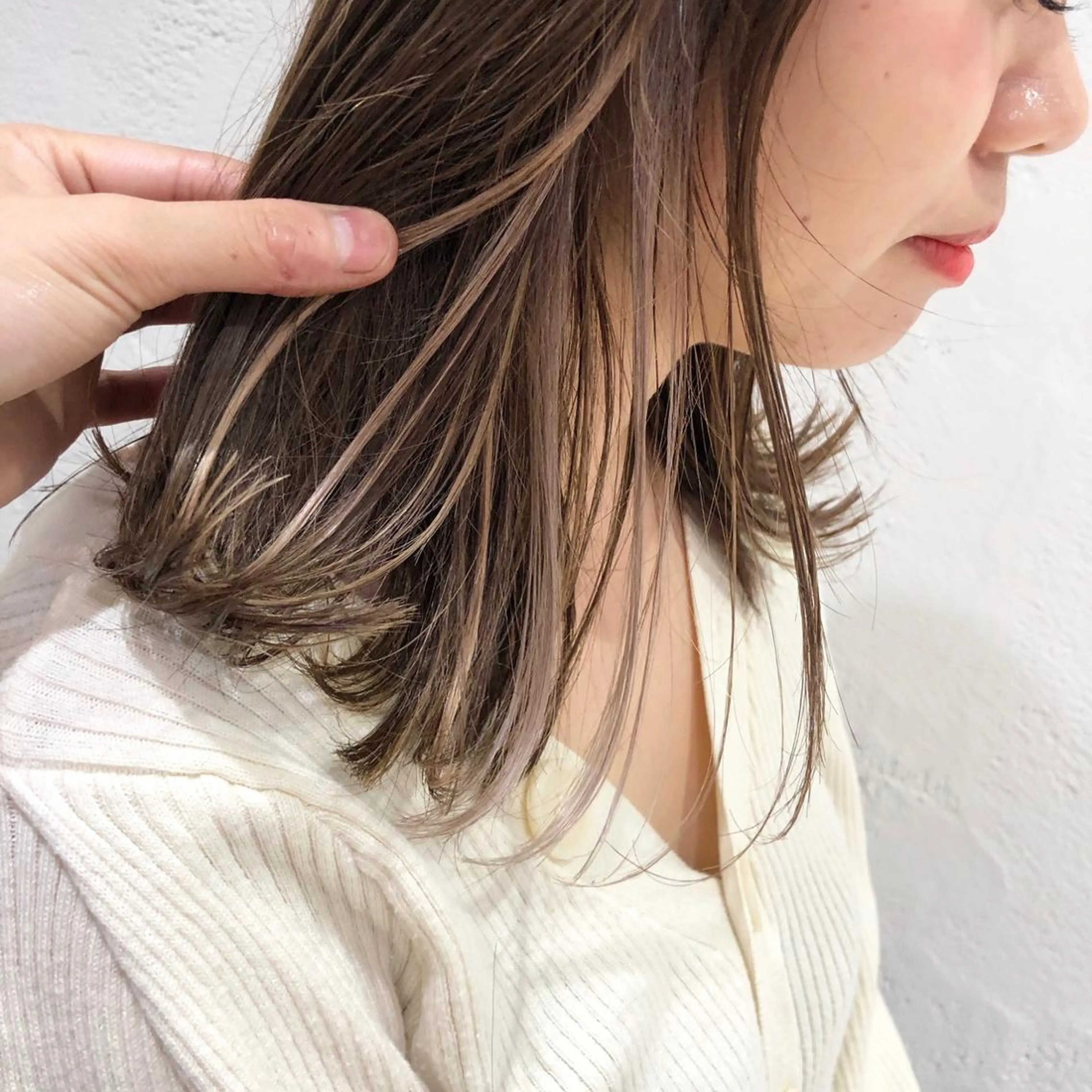 セミロング カラー ヘアアレンジ 滝本 里実のヘアスタイル