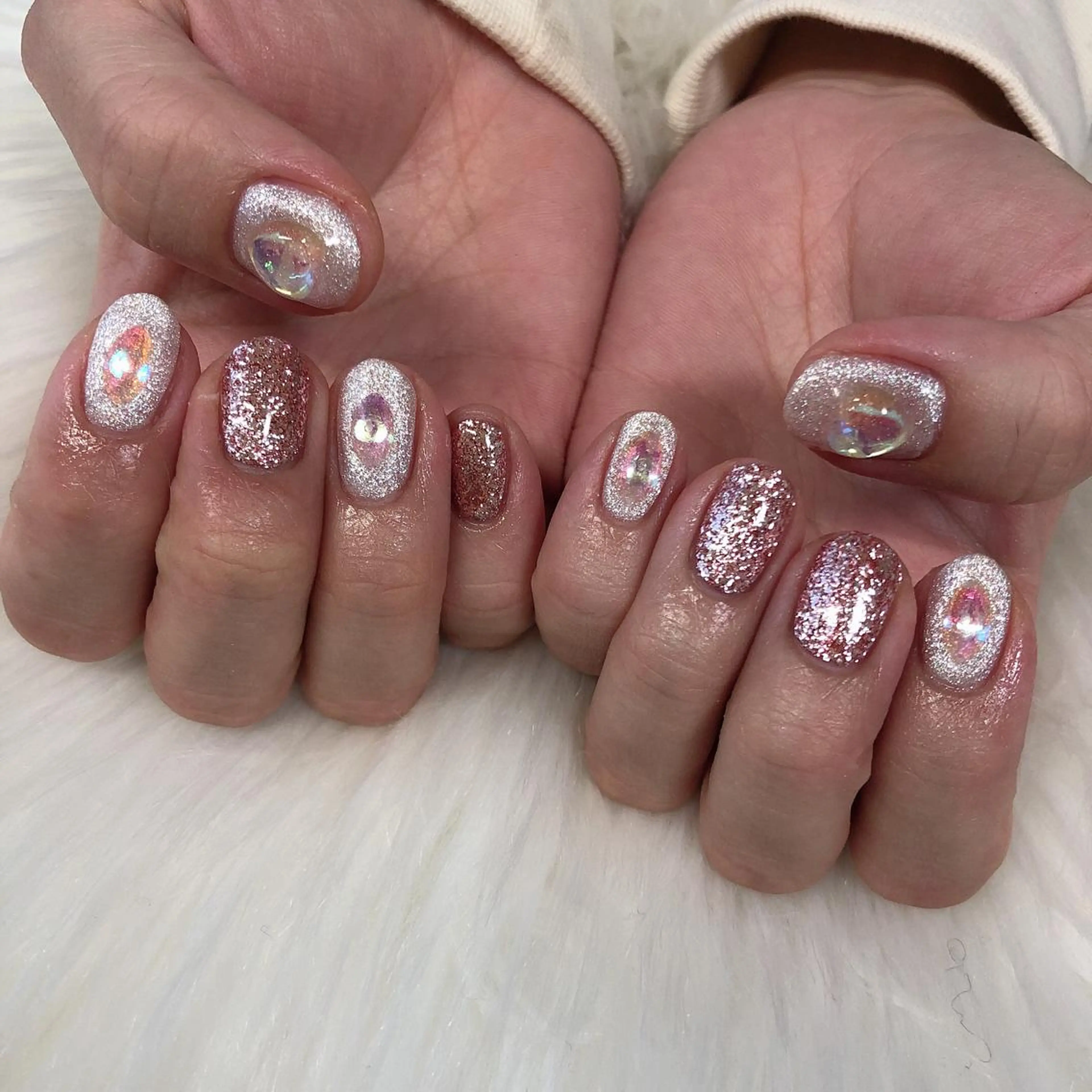 ネイル ハンドネイル 西岡 杏のネイルデザイン