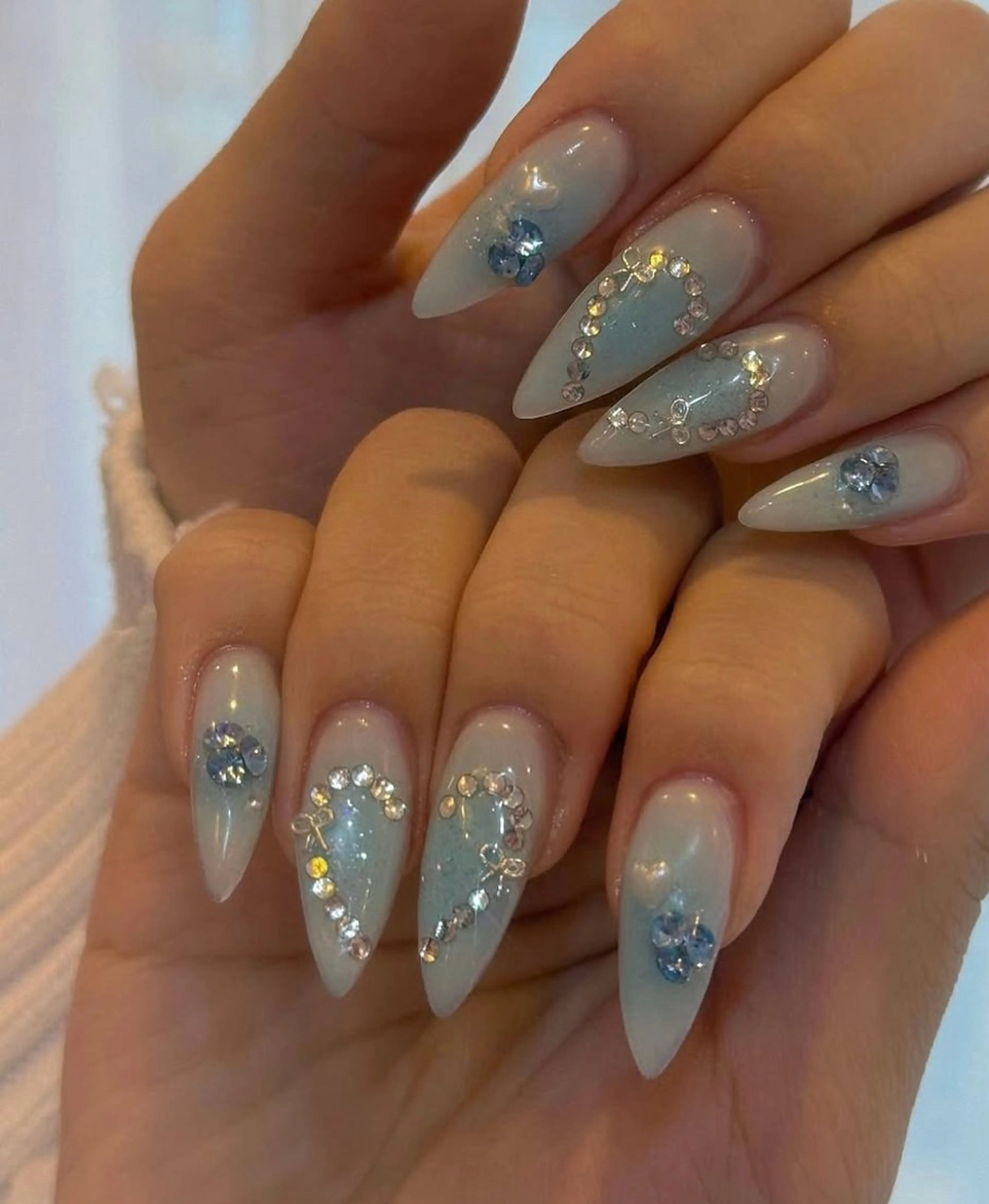 ネイル ハンドネイル NailSalon✨ Écrinエクランのネイルデザイン