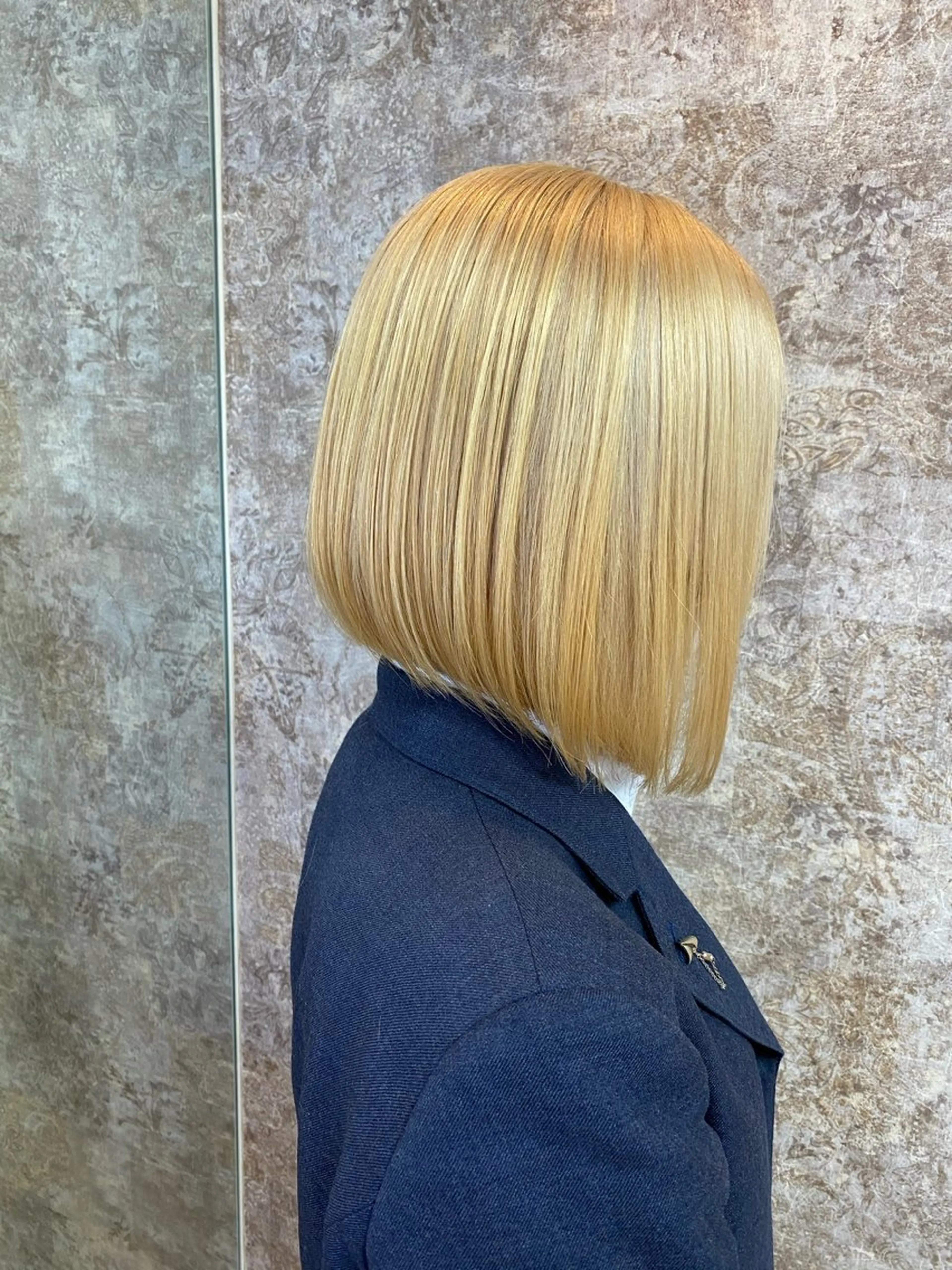 ミディアム カラー ウエチ シオミ 金沢文庫のヘアスタイル