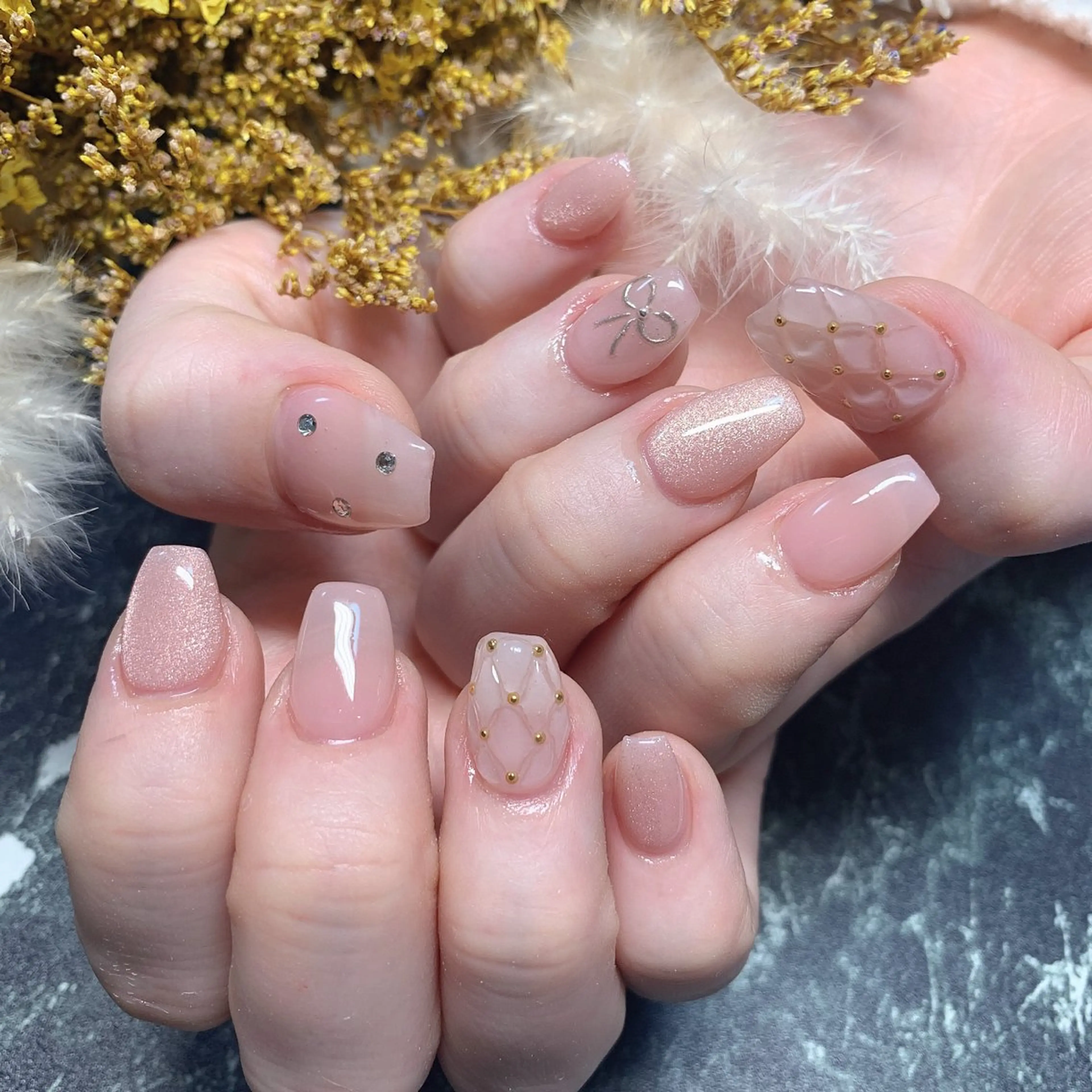 ネイル ハンドネイル 💅ネイルハウス🏡 🎀TOMO🎀のネイルデザイン