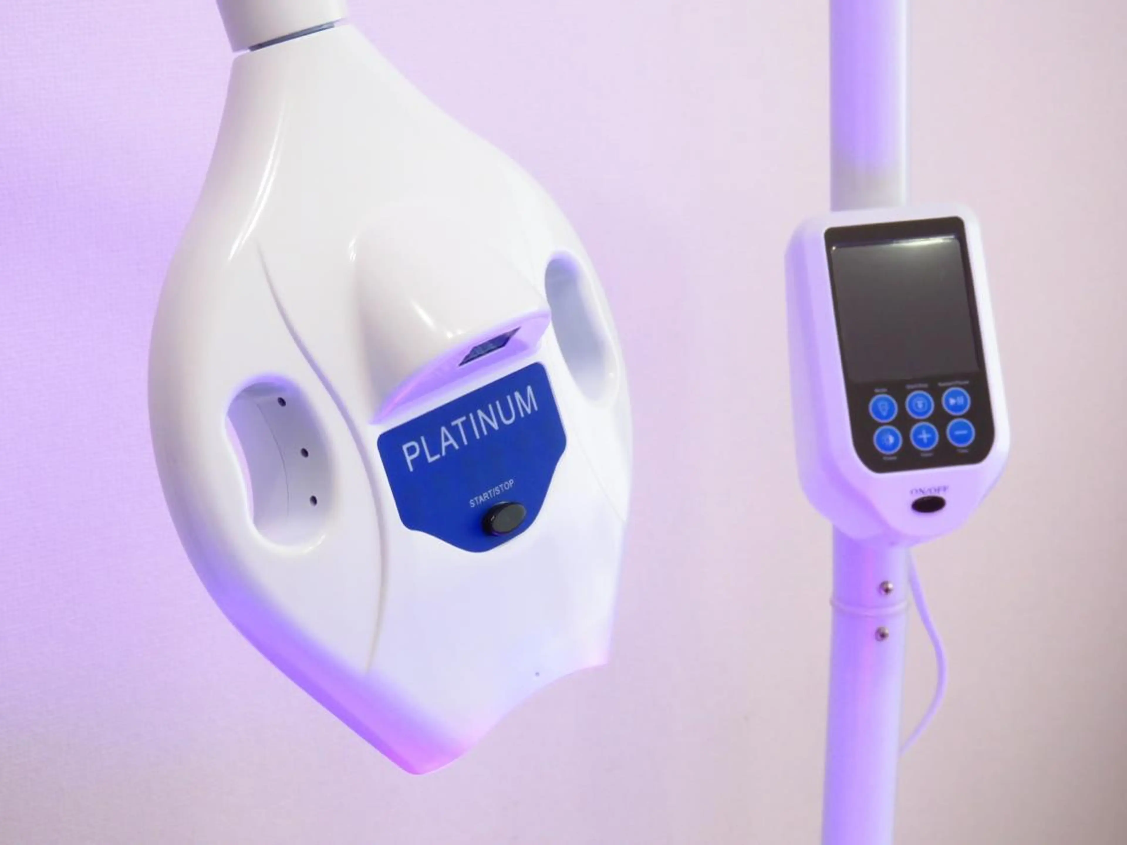 【2回目以降のお客様】歯の美白✨✨20分照射で口元を美しく🦷の写真