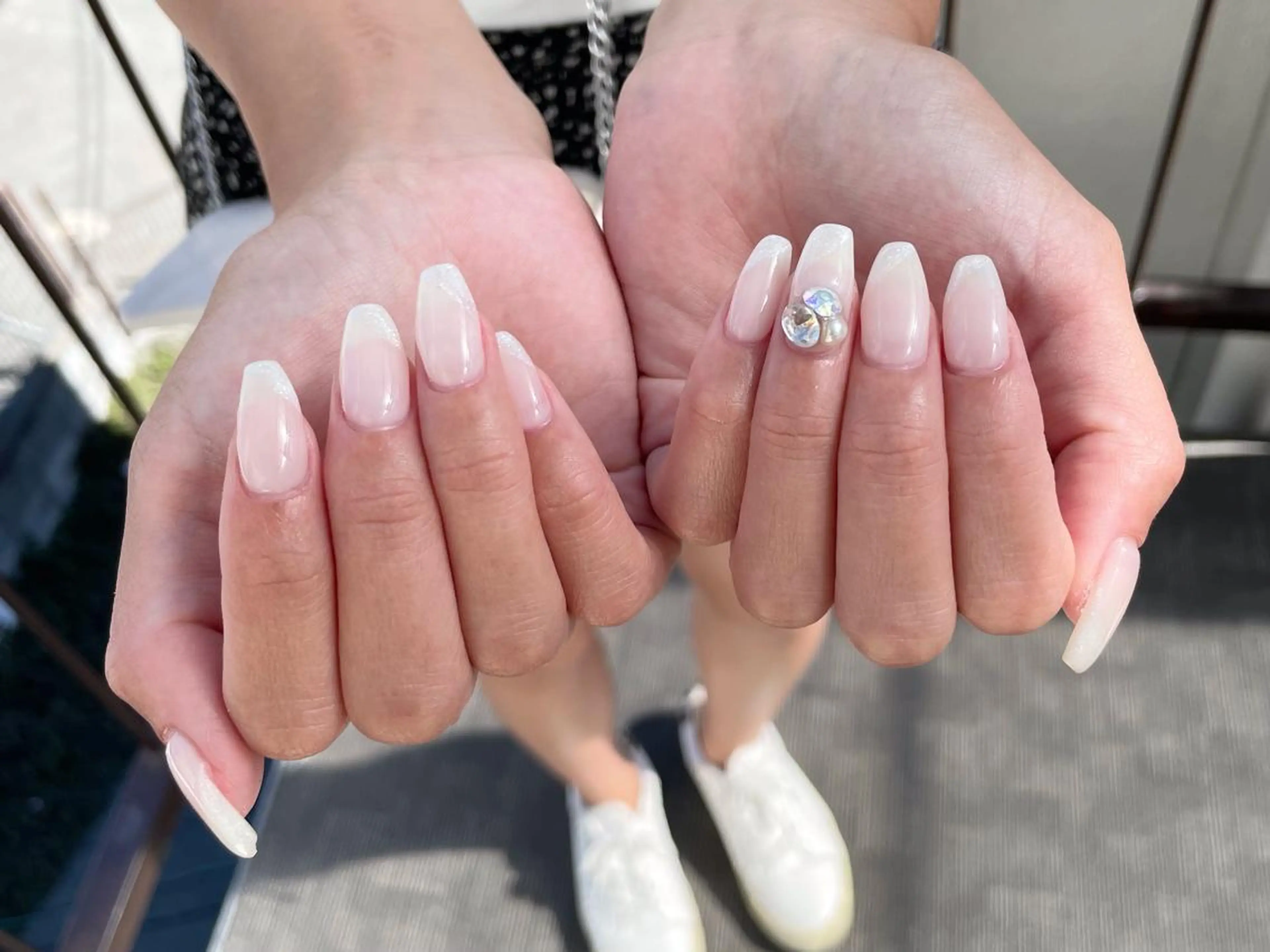 ネイル ストーンネイル nail salon   BONO所属・nail salon アトリエBONOのネイルデザイン