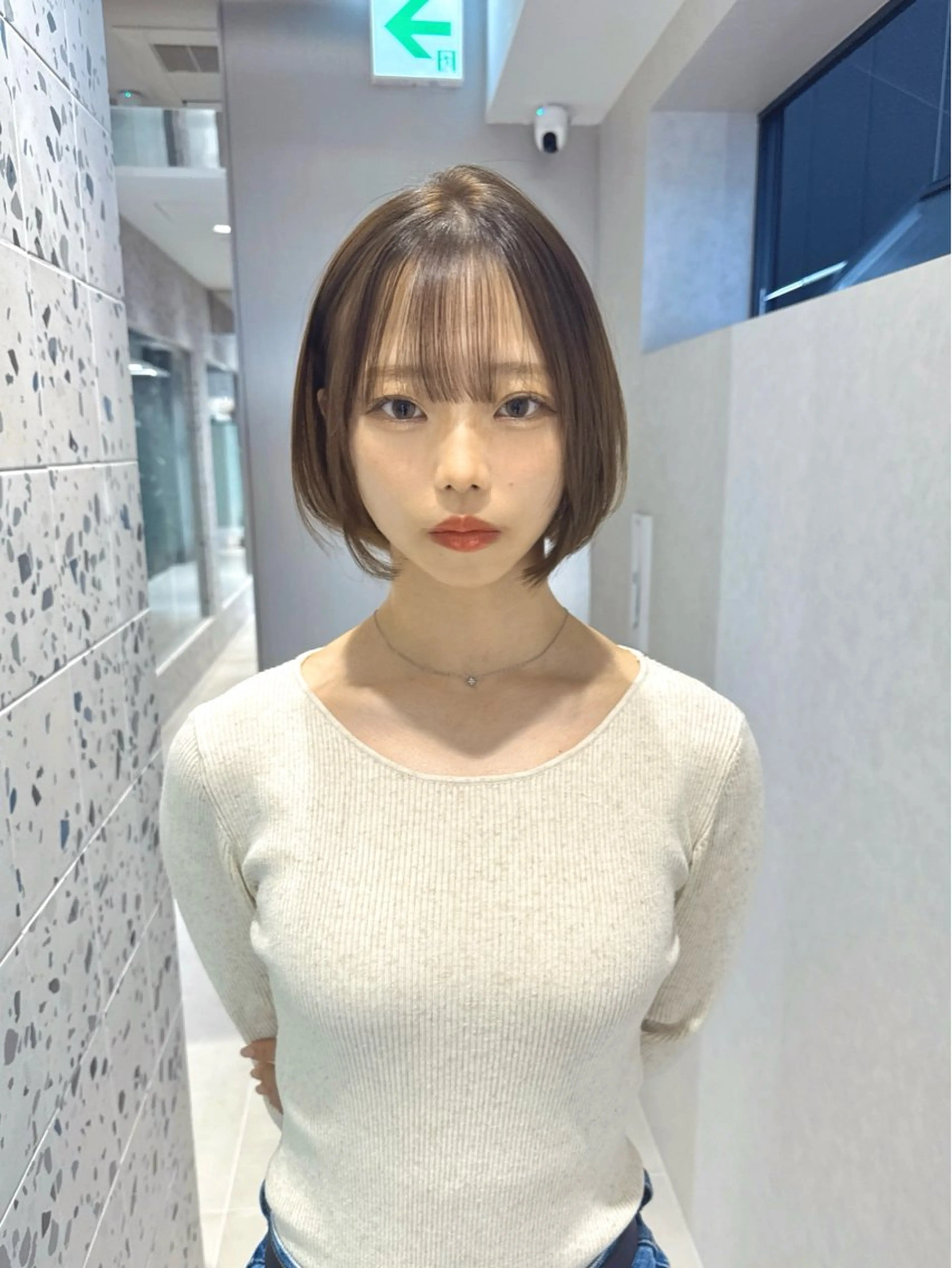 ショート カラー ベージュカラー ブリーチ ブリーチなしカラー カット ヘアカラー トリートメント LUMO所属・矢野 晃平のヘアスタイル