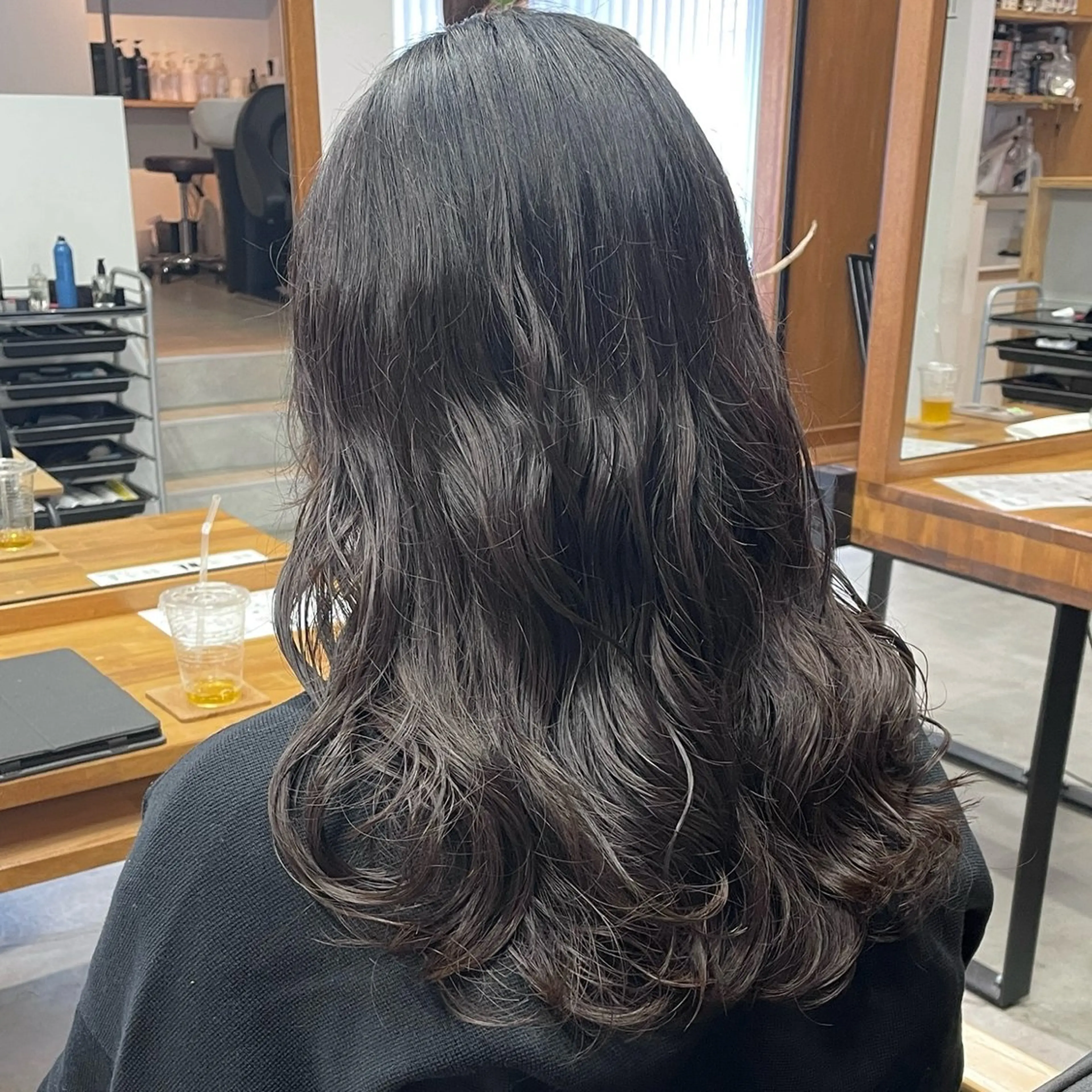 【韓国コテ巻きパーマ🎀】20代限定クーポン🎀カット＋コテ巻きパーマ🎀の写真