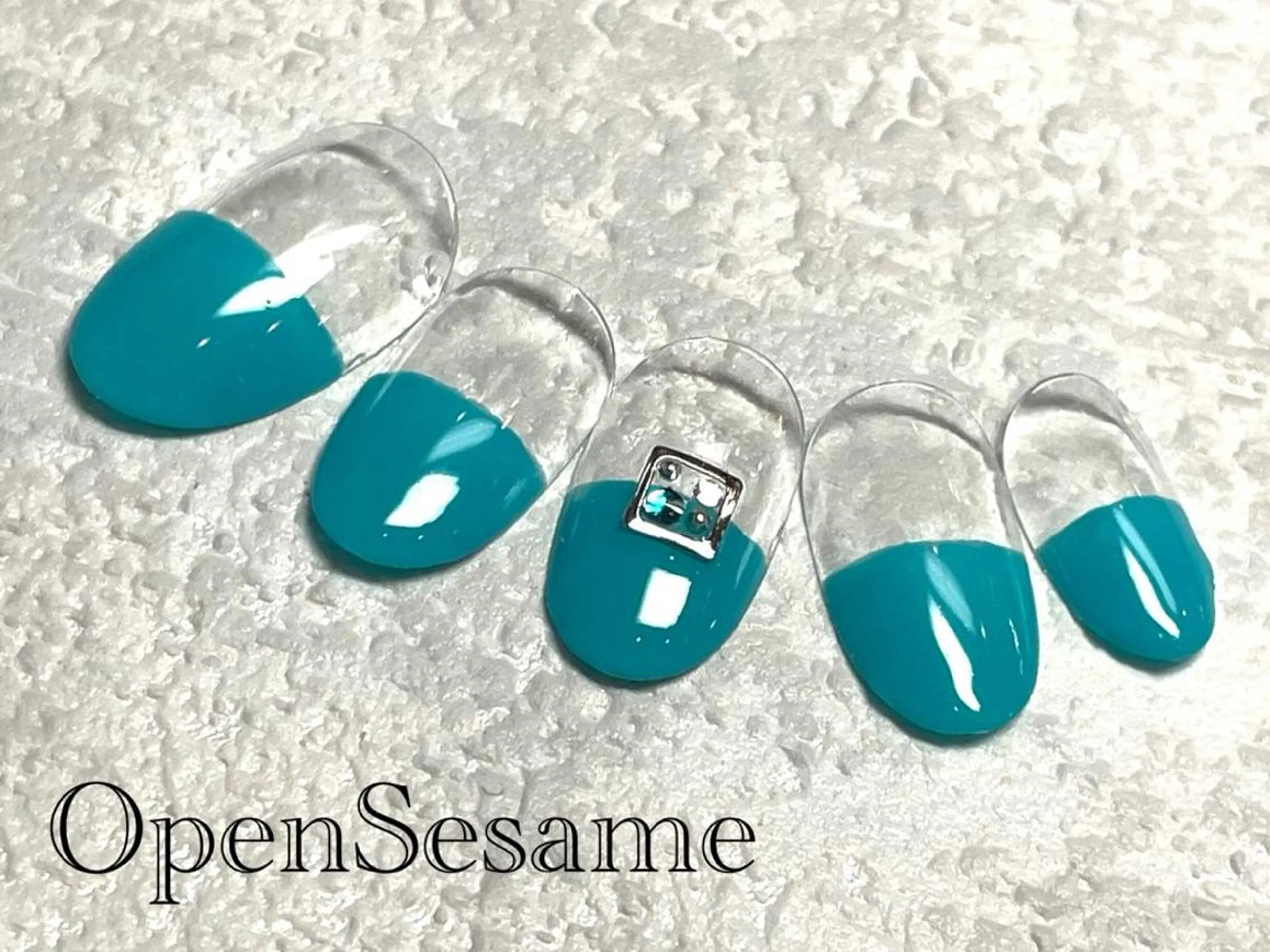 ネイル 遠藤 志乃のネイルデザイン