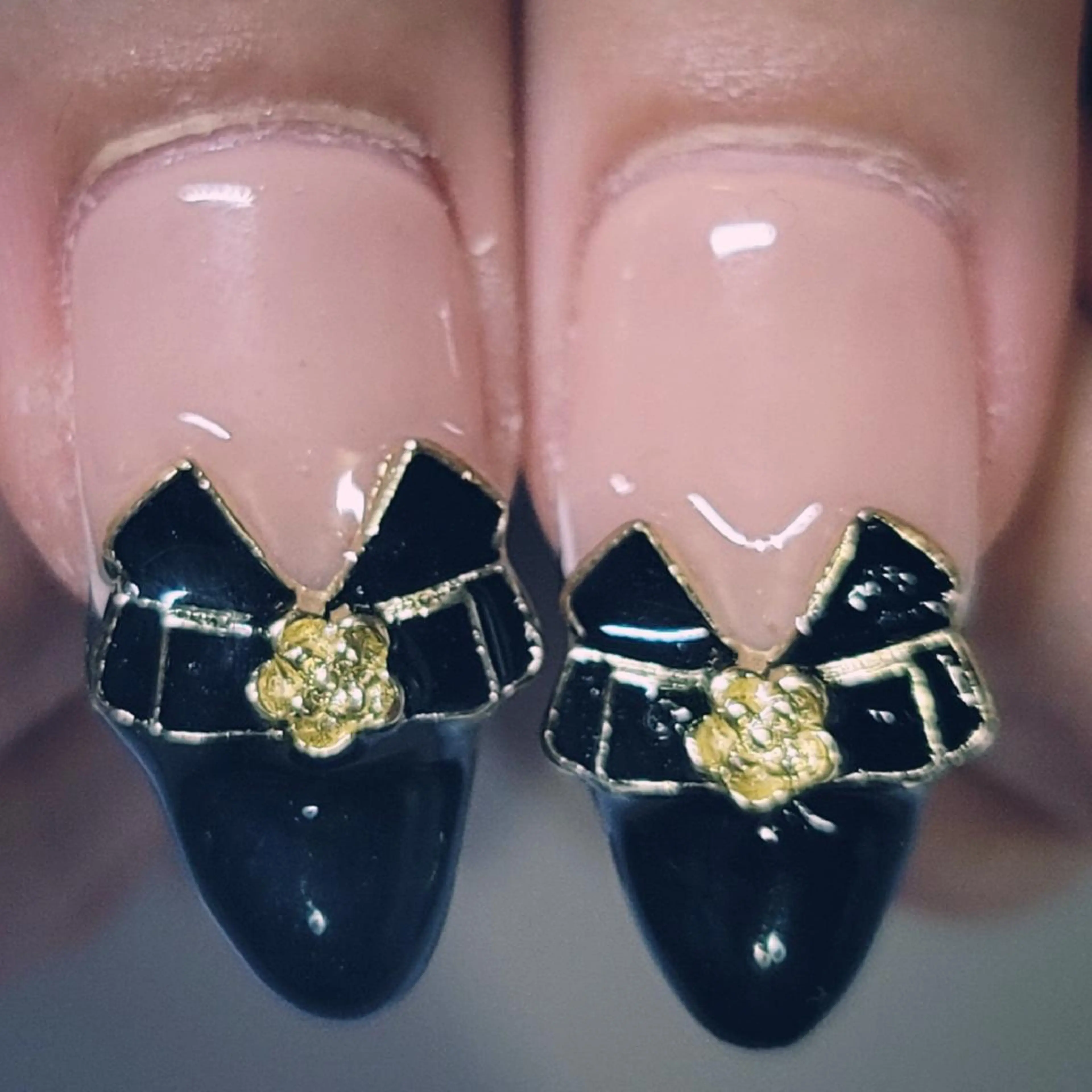 ネイル リボン ハンドネイル よしだ ひろきのネイルデザイン