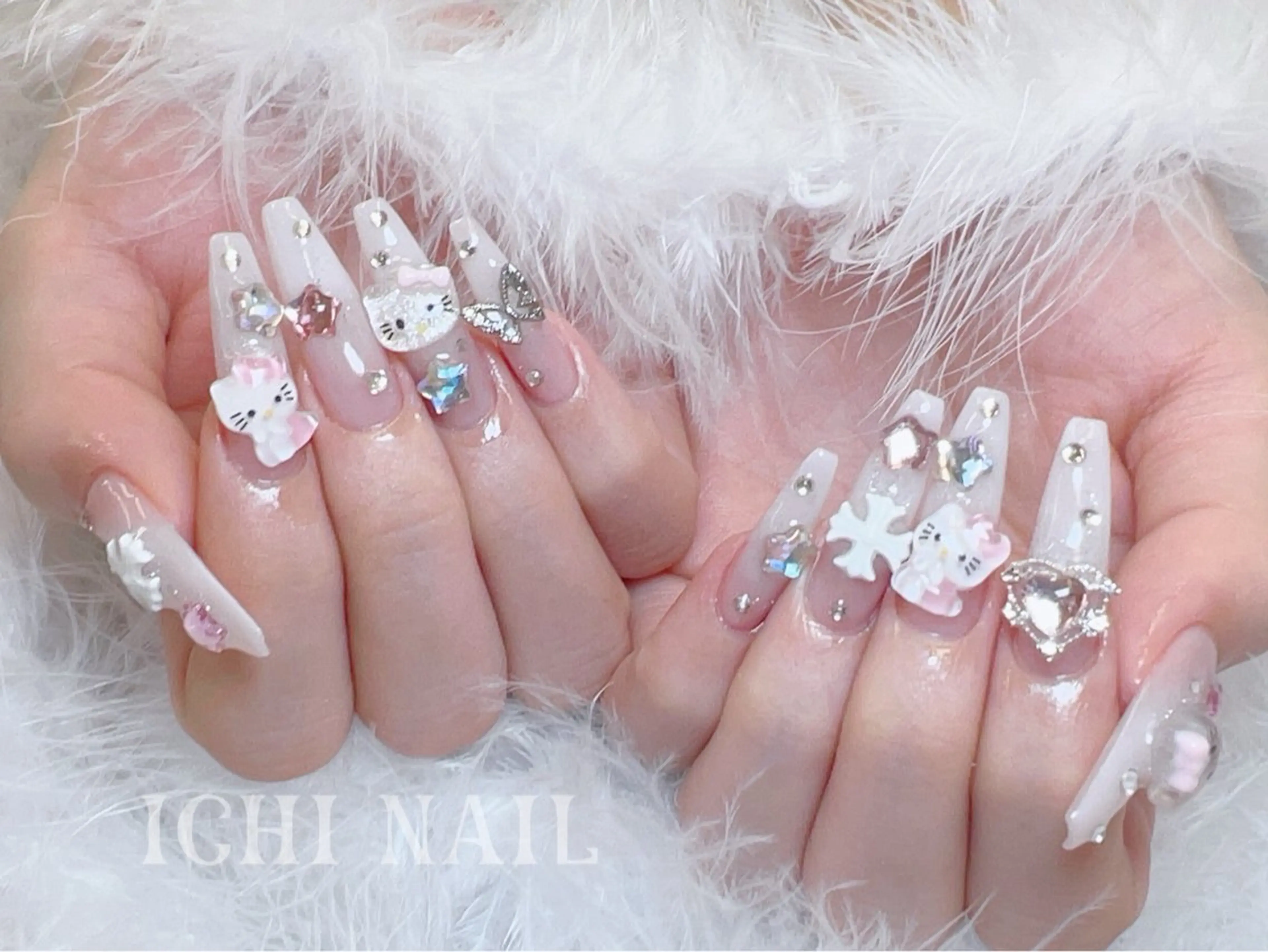 ネイル ハンドネイル 🧚🏻‍♀️ NOHA🎀のネイルデザイン