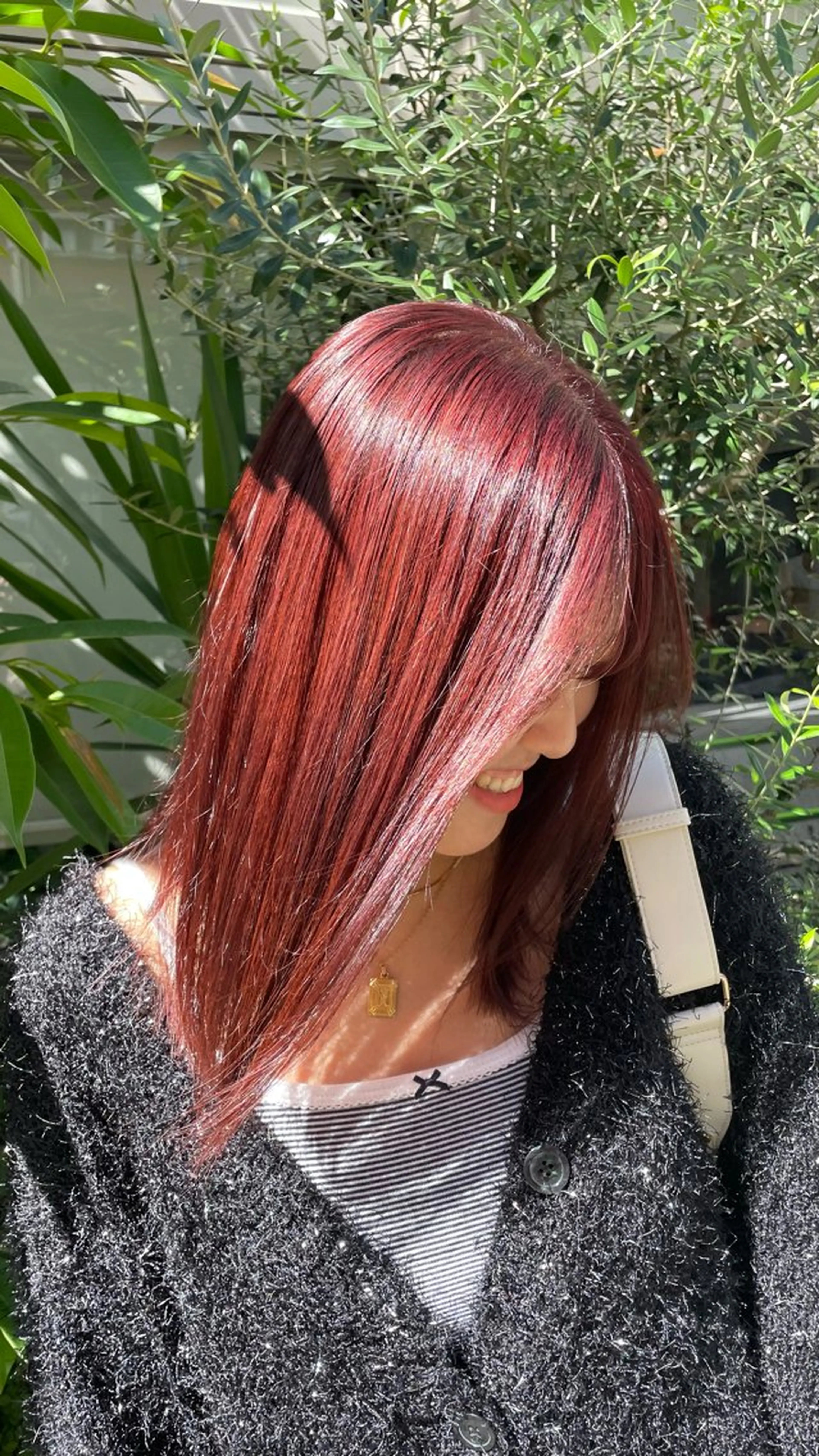 ミディアム Agnos青山所属・鈴木 里奈のヘアスタイル