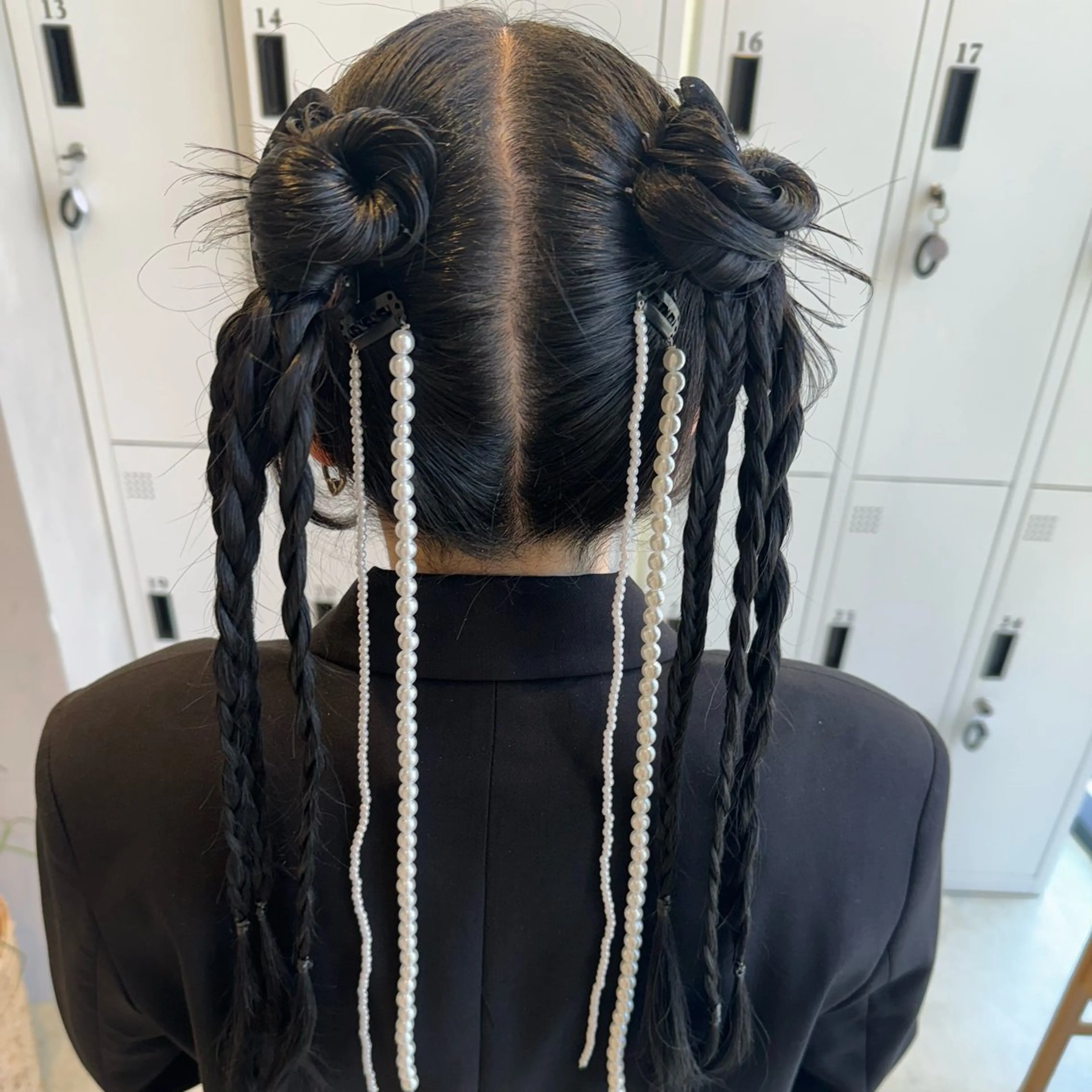 ロング ヘアアレンジ 韓国風ヘア 透明感カラー✨艶髪 制作🌱山根あゆみのヘアスタイル