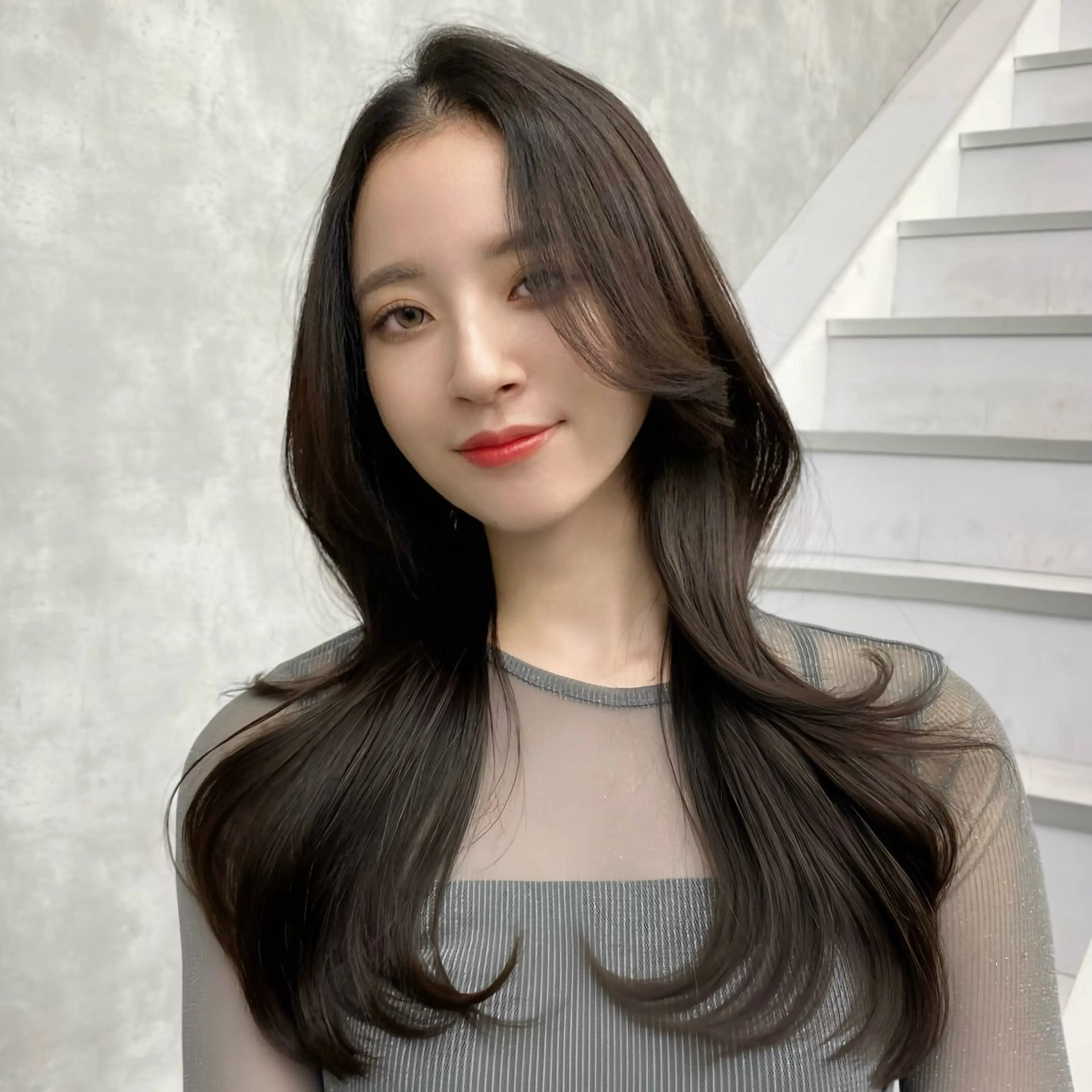 ロング カラー くびれヘア 韓国風ヘア レイヤーカット レイヤー/艶カラー /韓国ヘア/高松のヘアスタイル