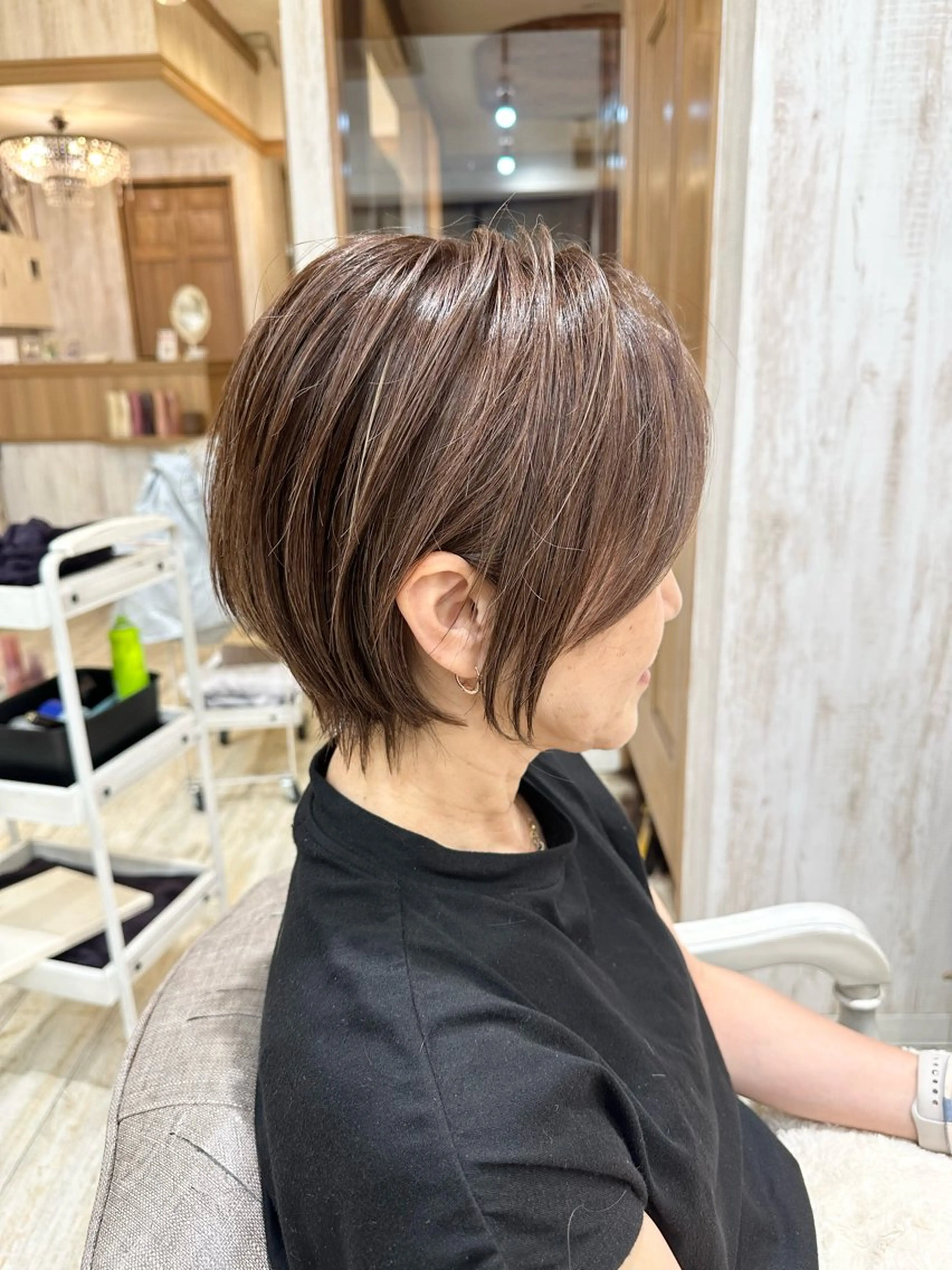 ショート カット おのだ あやなのヘアスタイル