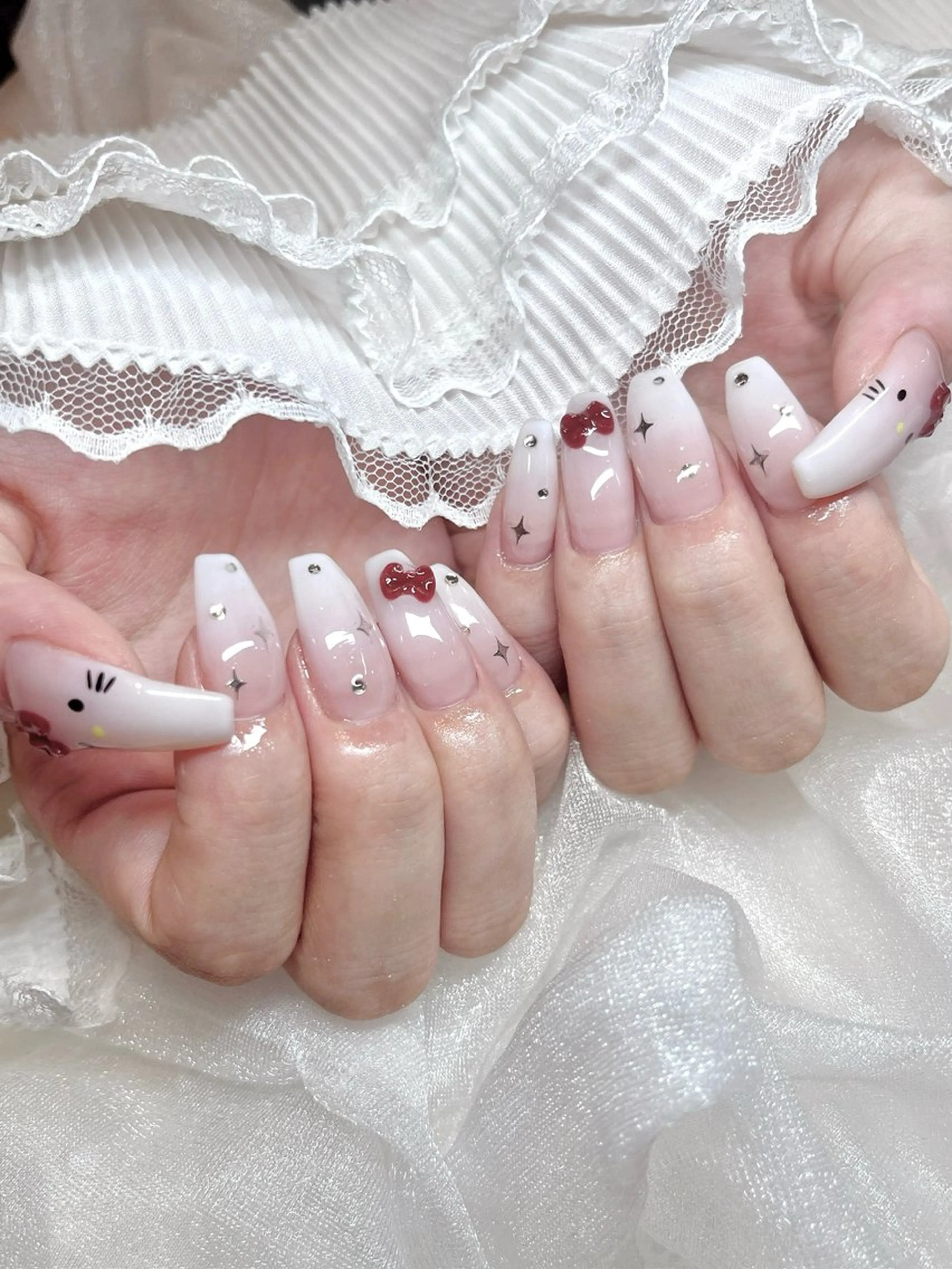 ネイル ハンドネイル moca  心斎橋店所属・moca心斎橋店 Aina🐈‍⬛🤍のネイルデザイン