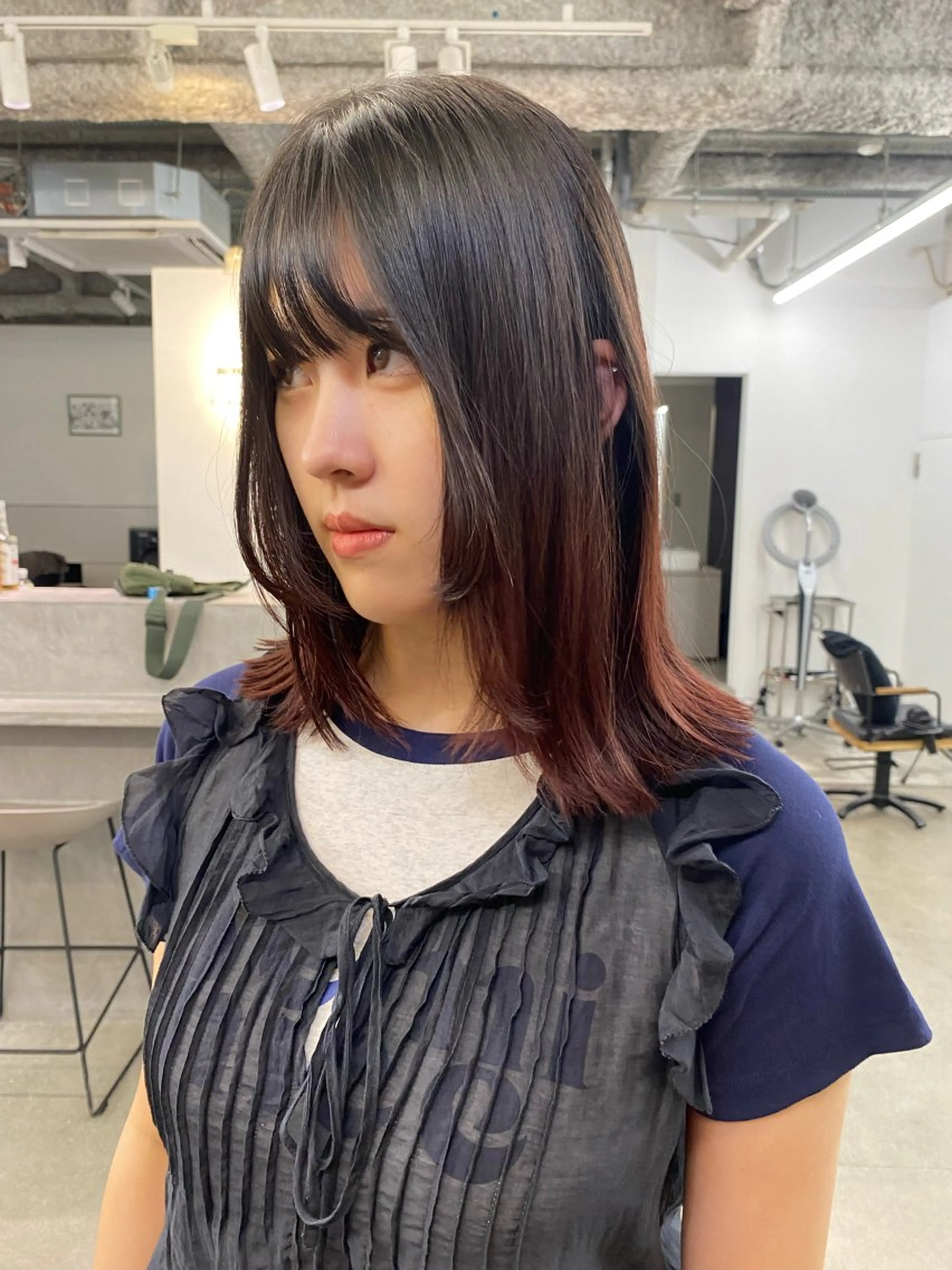 ミディアム カラー ブリーチ デザインカラー カット ヘアカラー 顔周りカット/透明感 カラー/rioのヘアスタイル