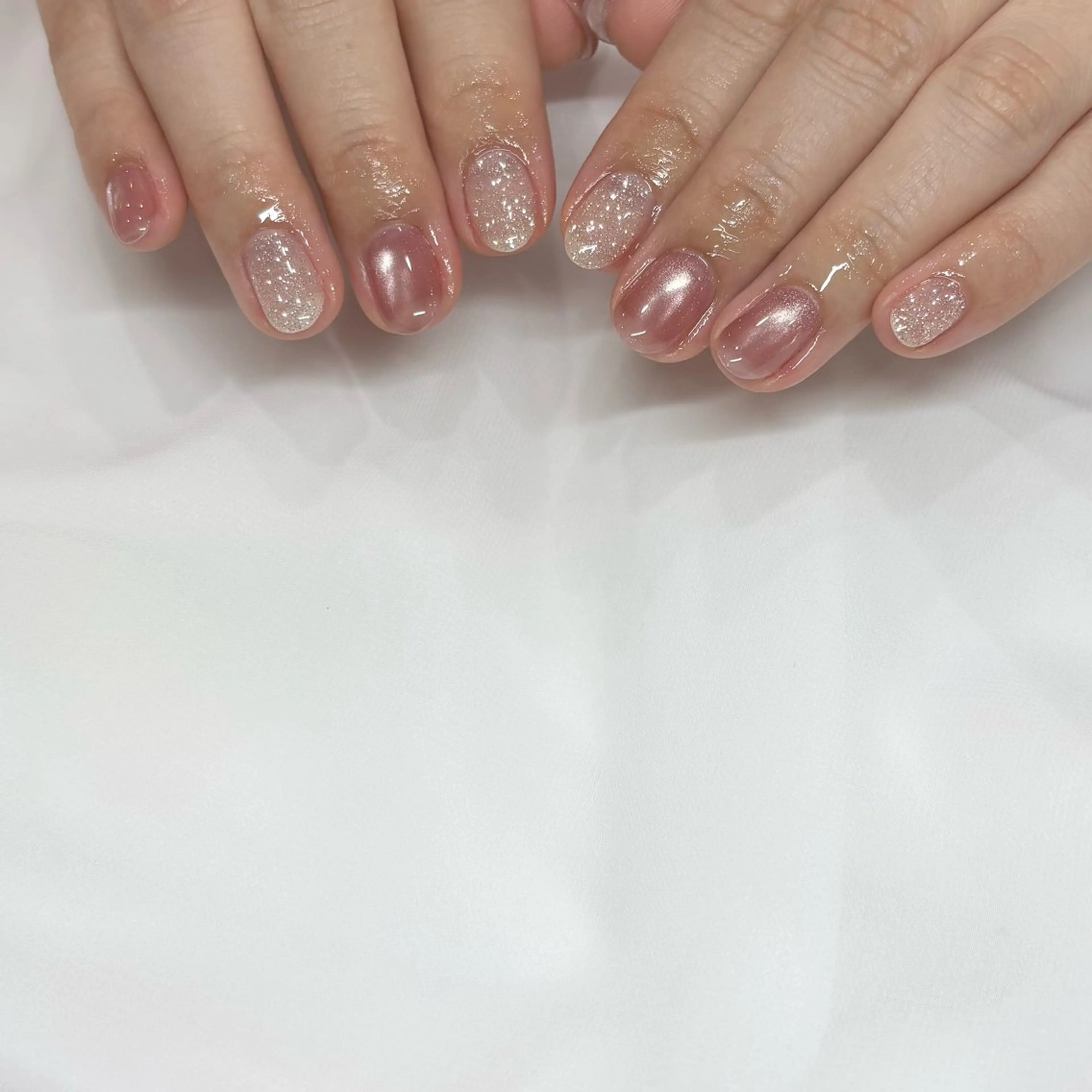 ネイル フラッシュネイル マグネットネイル ハンドネイル ハンドケア パラジェルサロン 大人女性が通うサロンのネイルデザイン