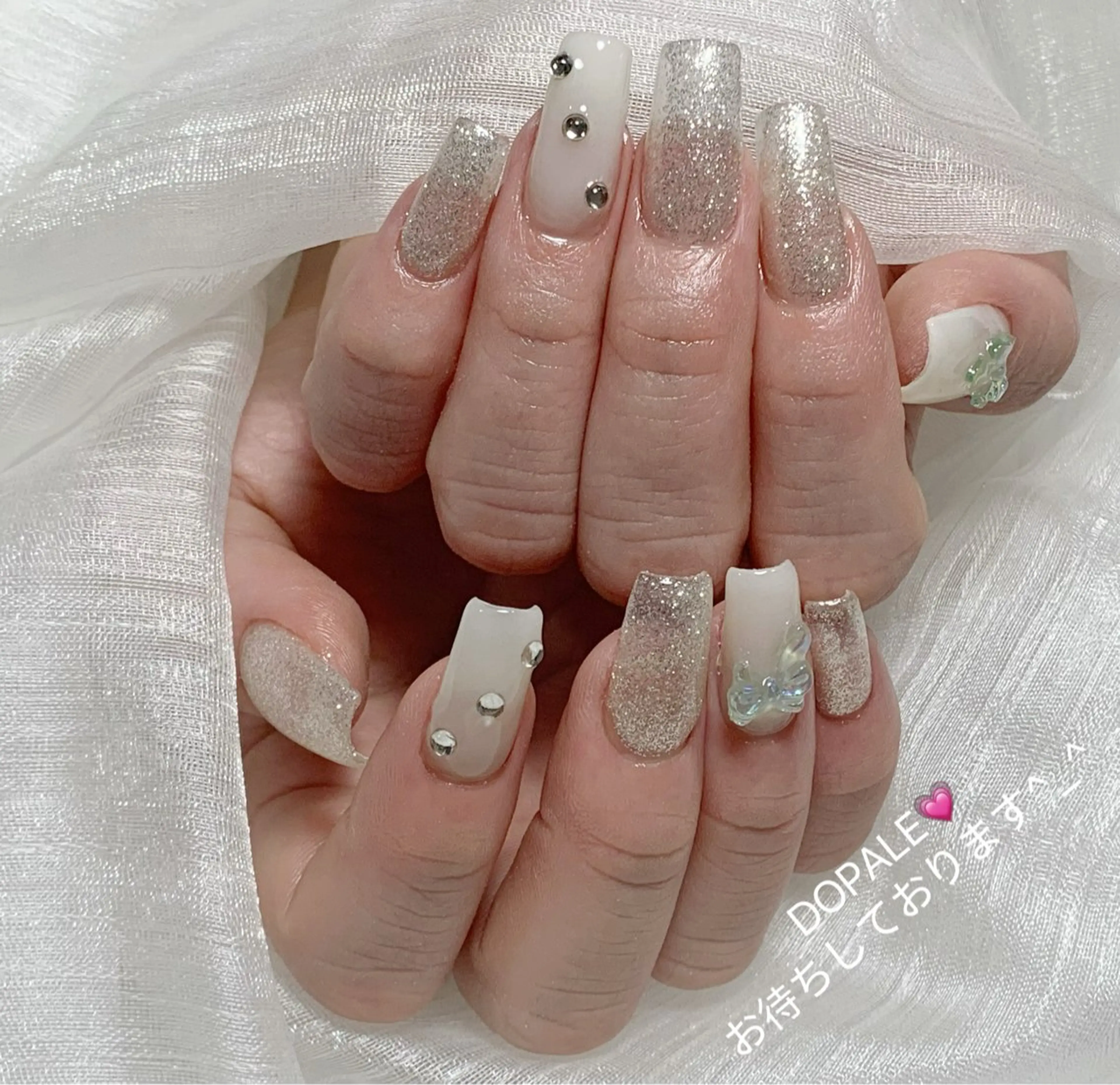 ネイル U·Mi nail salon所属・U·Mi 上野御徒町容のネイルデザイン