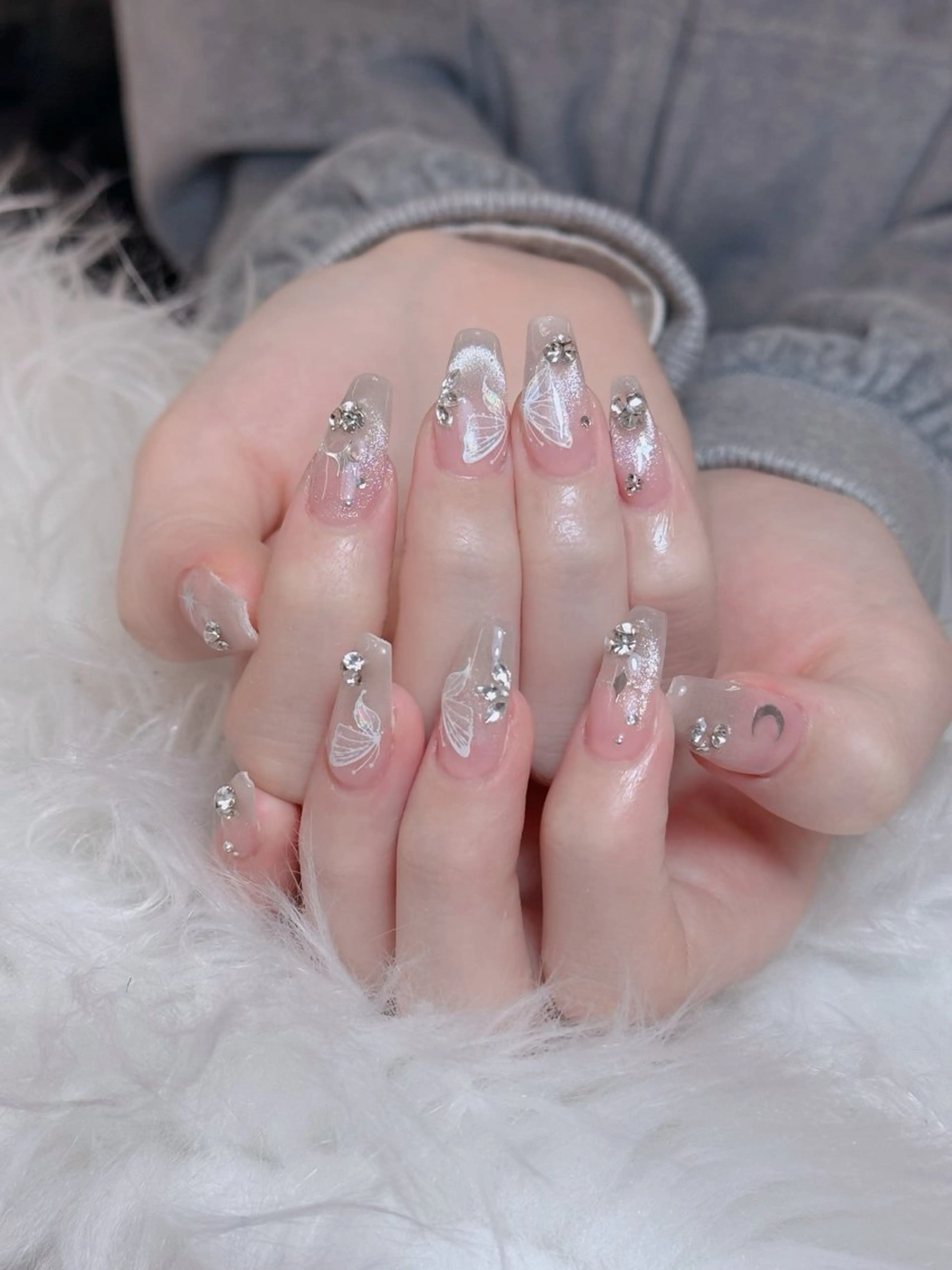 ネイル オーロラネイル チークネイル フットネイル フレンチネイル 韓国ネイル Lumi Nail 新大久保3‘のネイルデザイン