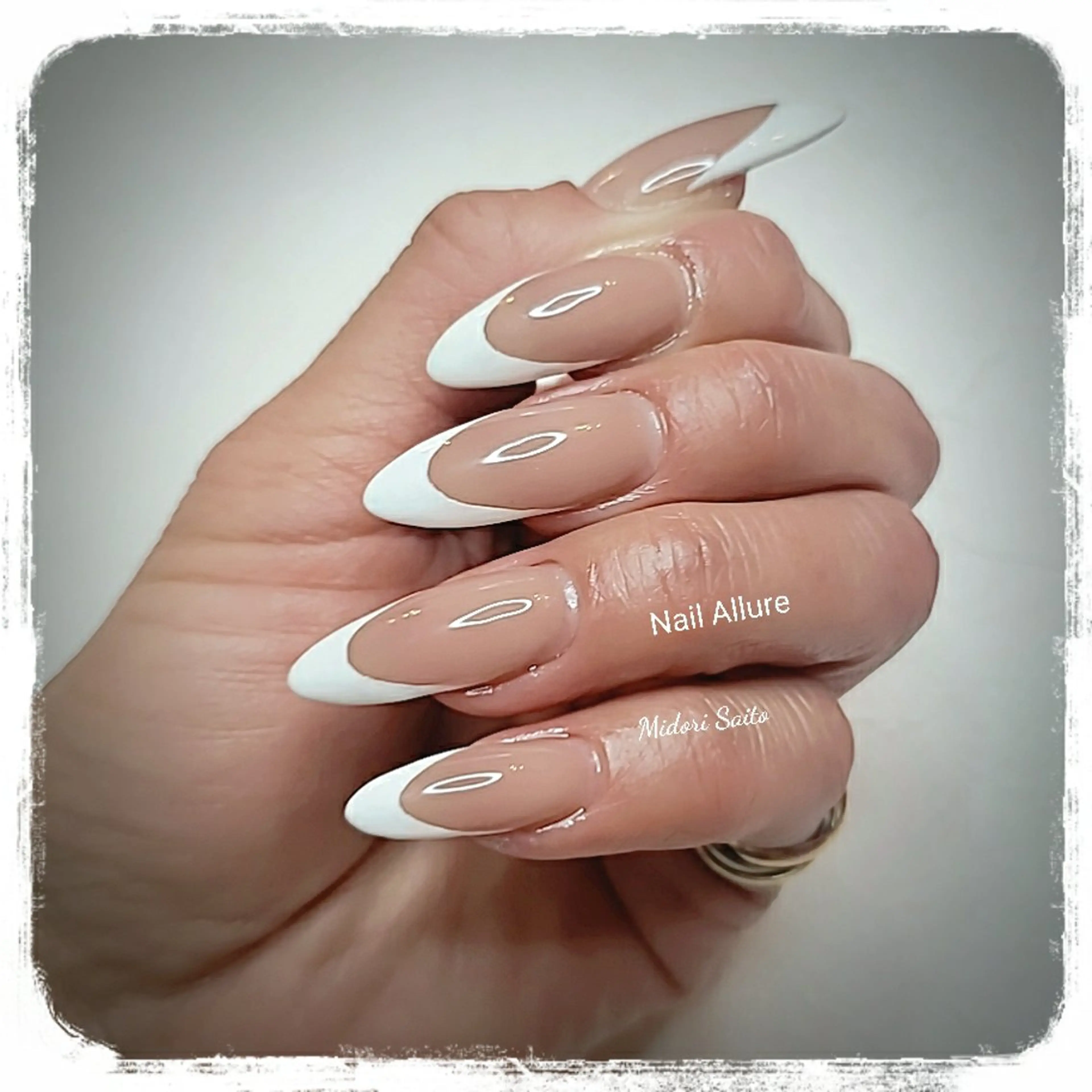 ネイル フレンチネイル ジェルネイル スカルプネイル Nail Allure(ネイル アルーア)所属・Nail Allureのネイルデザイン