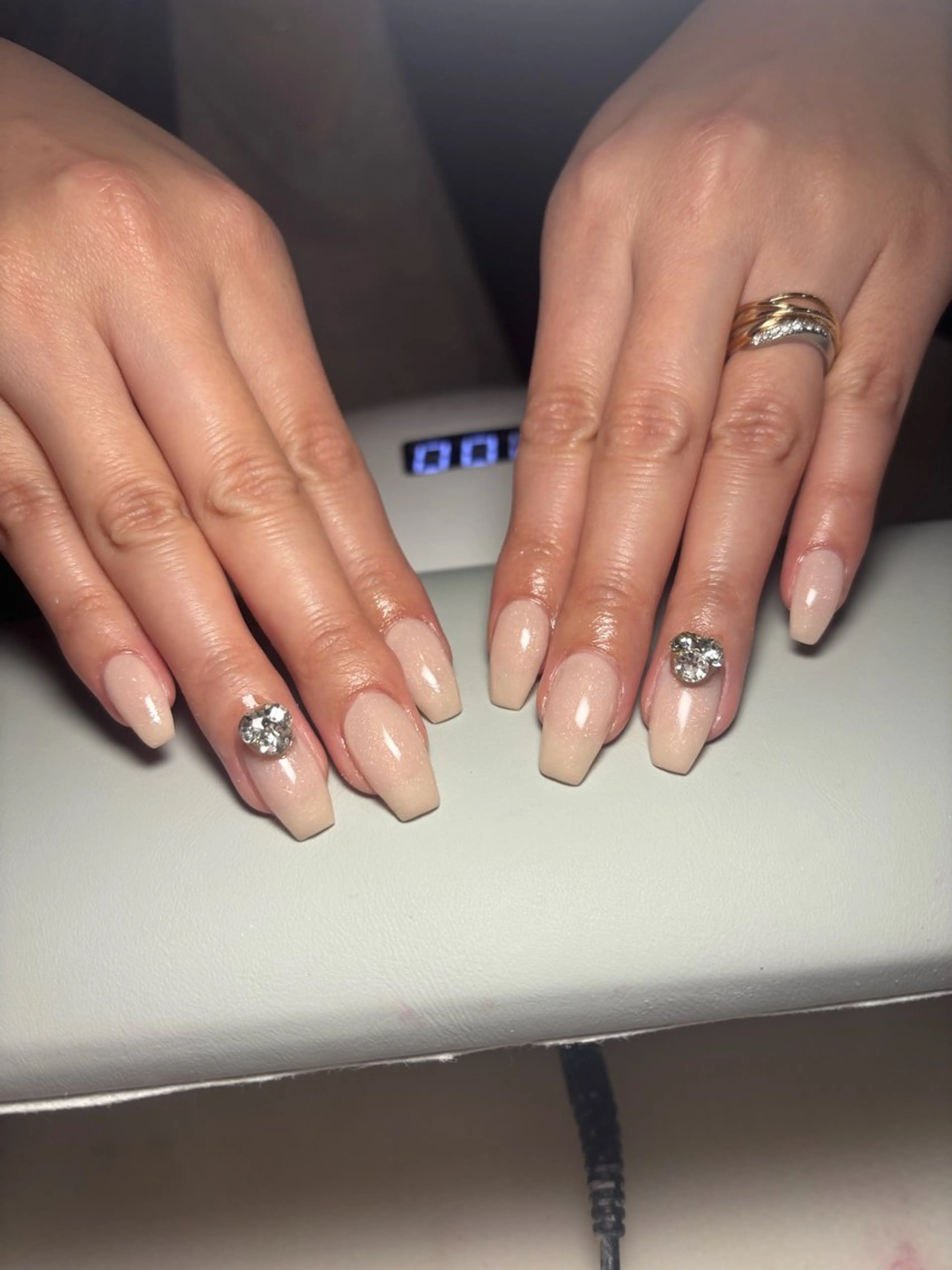 ミディアム ハンドネイル lilivelle KIRARIのネイルデザイン