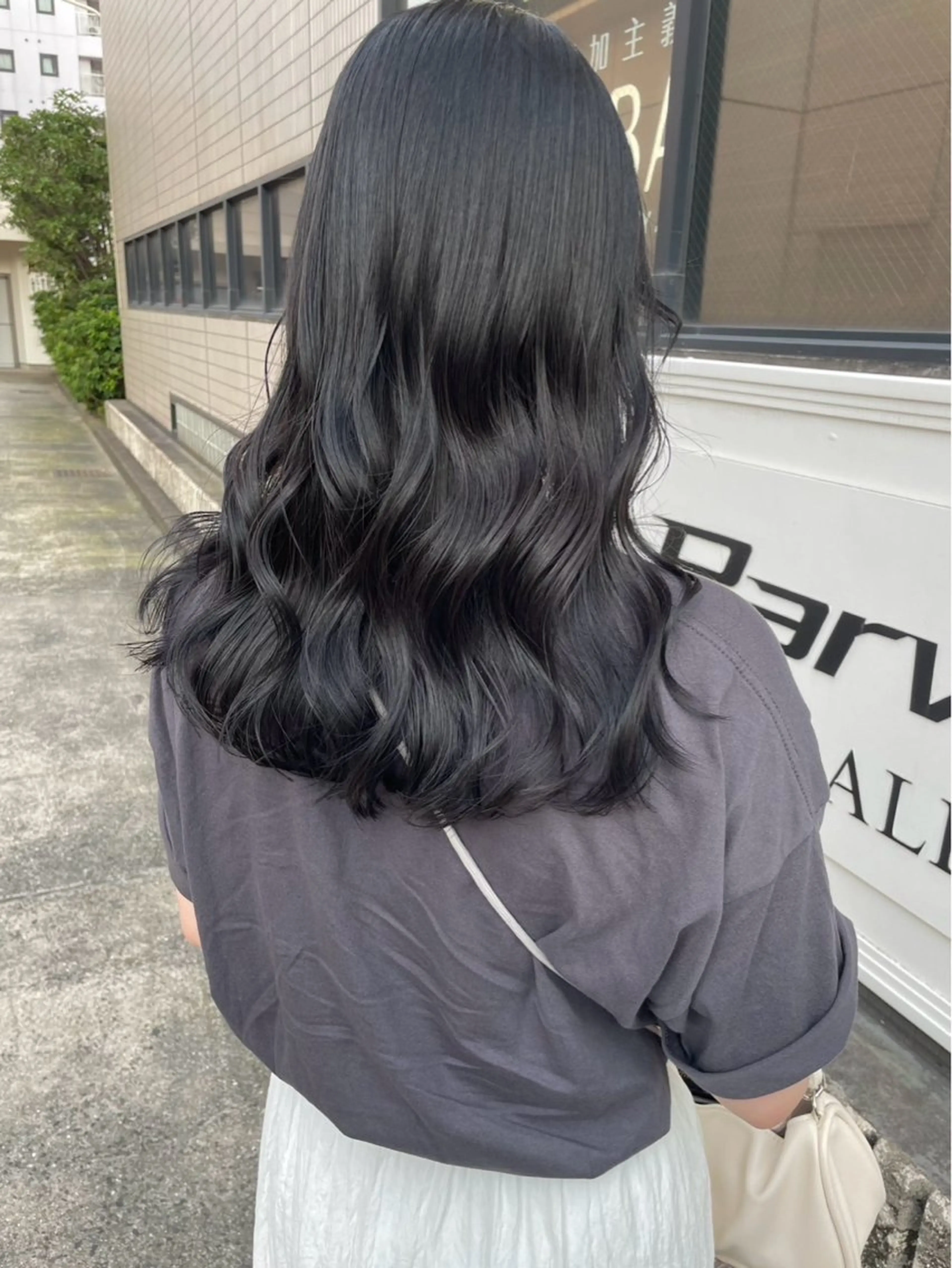 ロング カラー ParveMix 楠本結菜のヘアスタイル