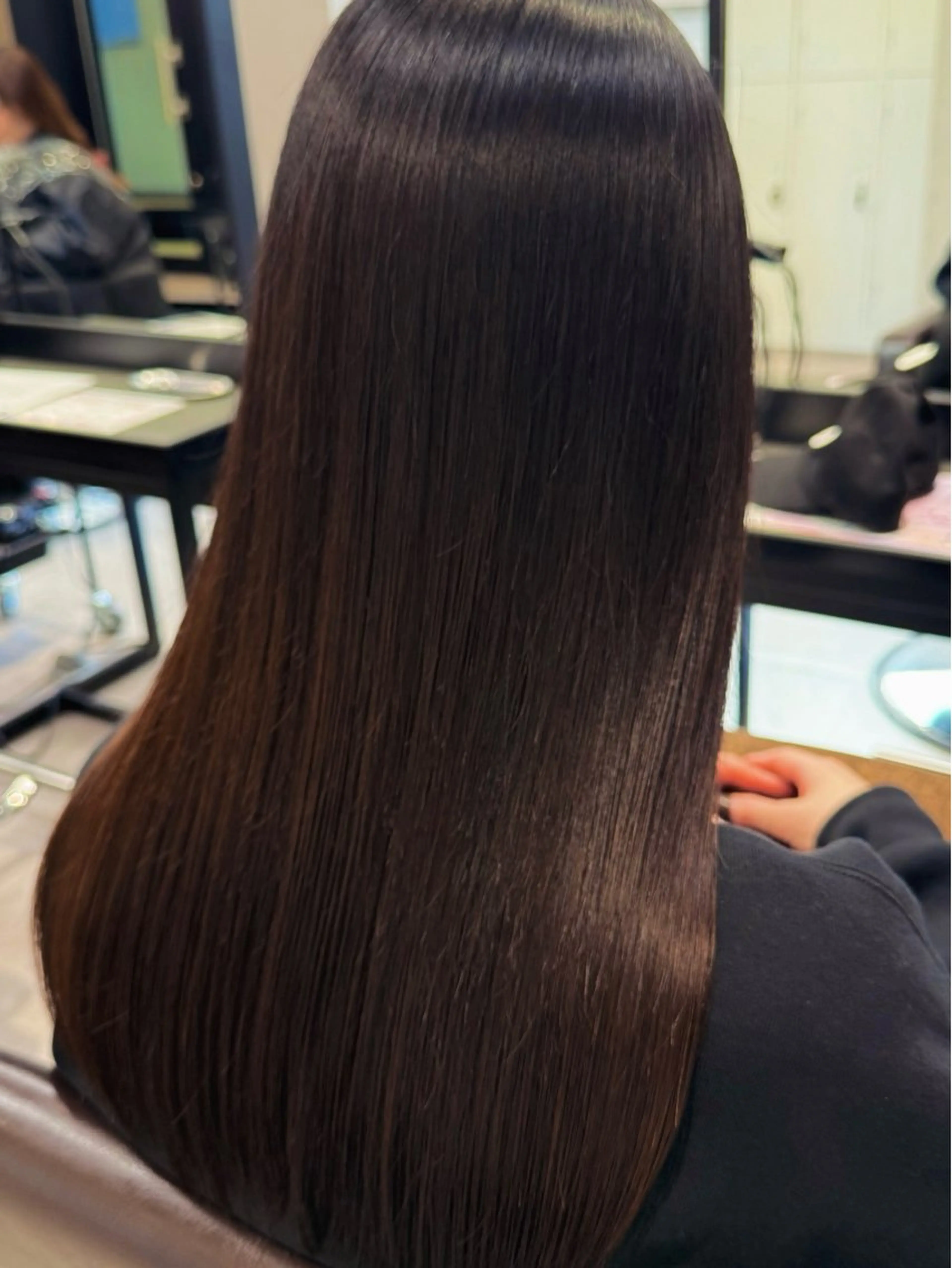 セミロング 髪質改善 トリートメント カット トリートメント ニシカワ ユズミのヘアスタイル