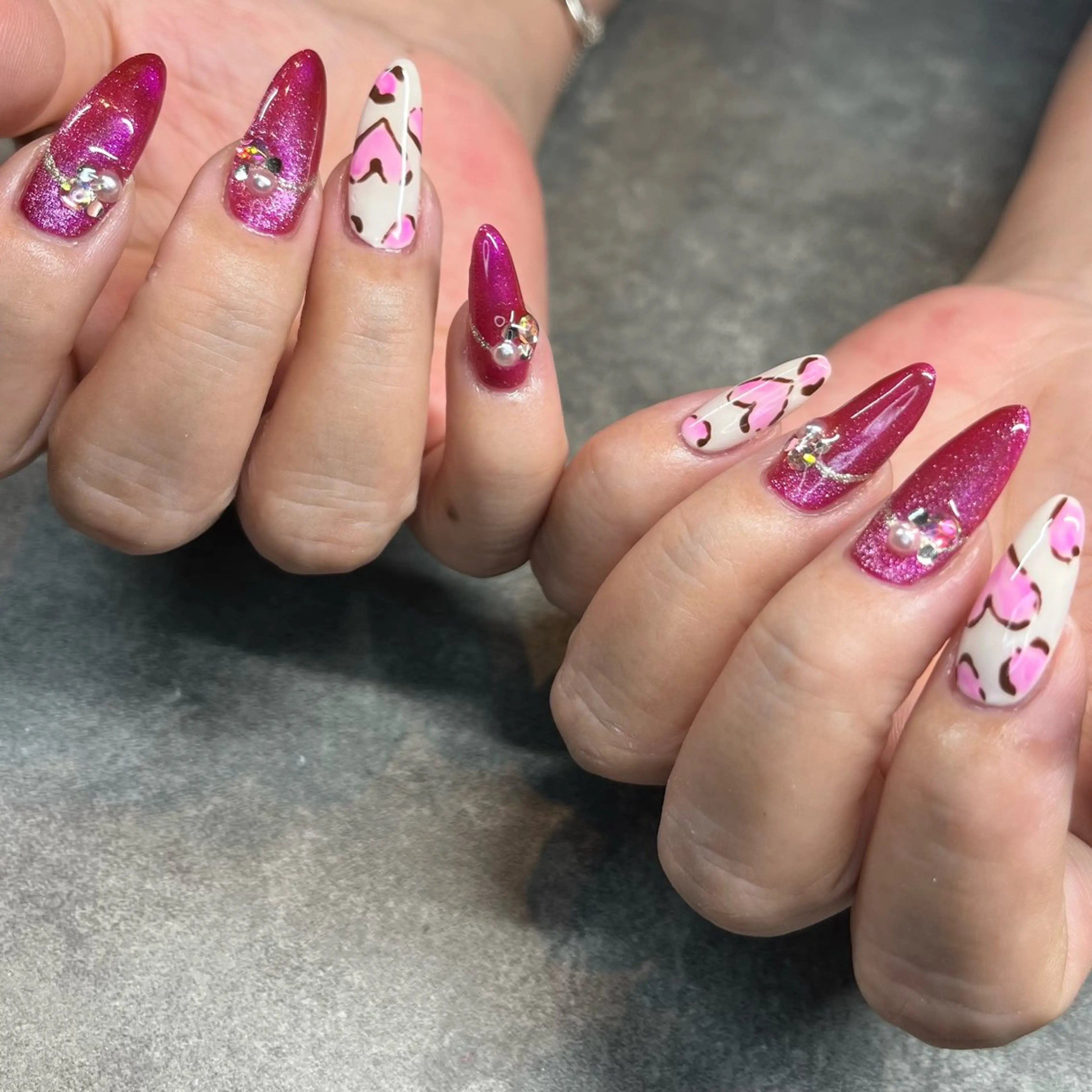 ネイル 長さ出し 持ち込み salon akua nail＆リラクのネイルデザイン