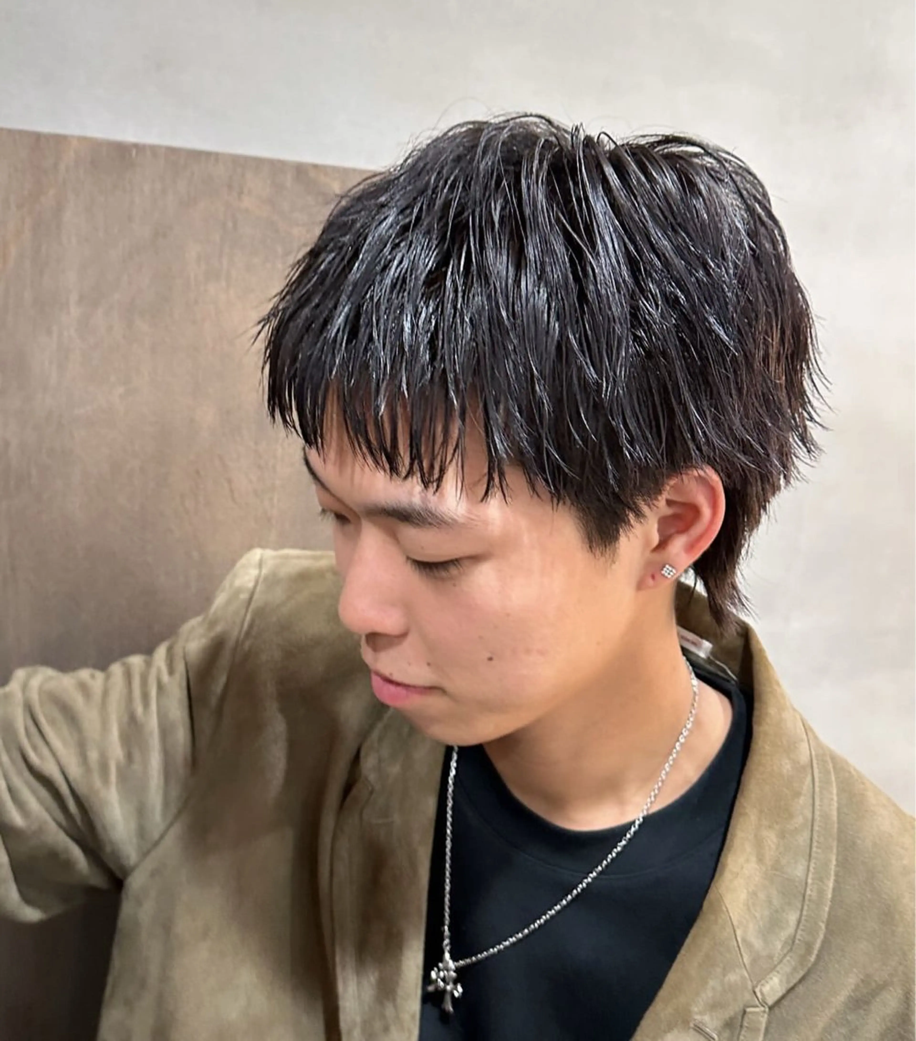 ショート カラー オン眉 カット ヘアカラー 濱﨑 璃乃のヘアスタイル