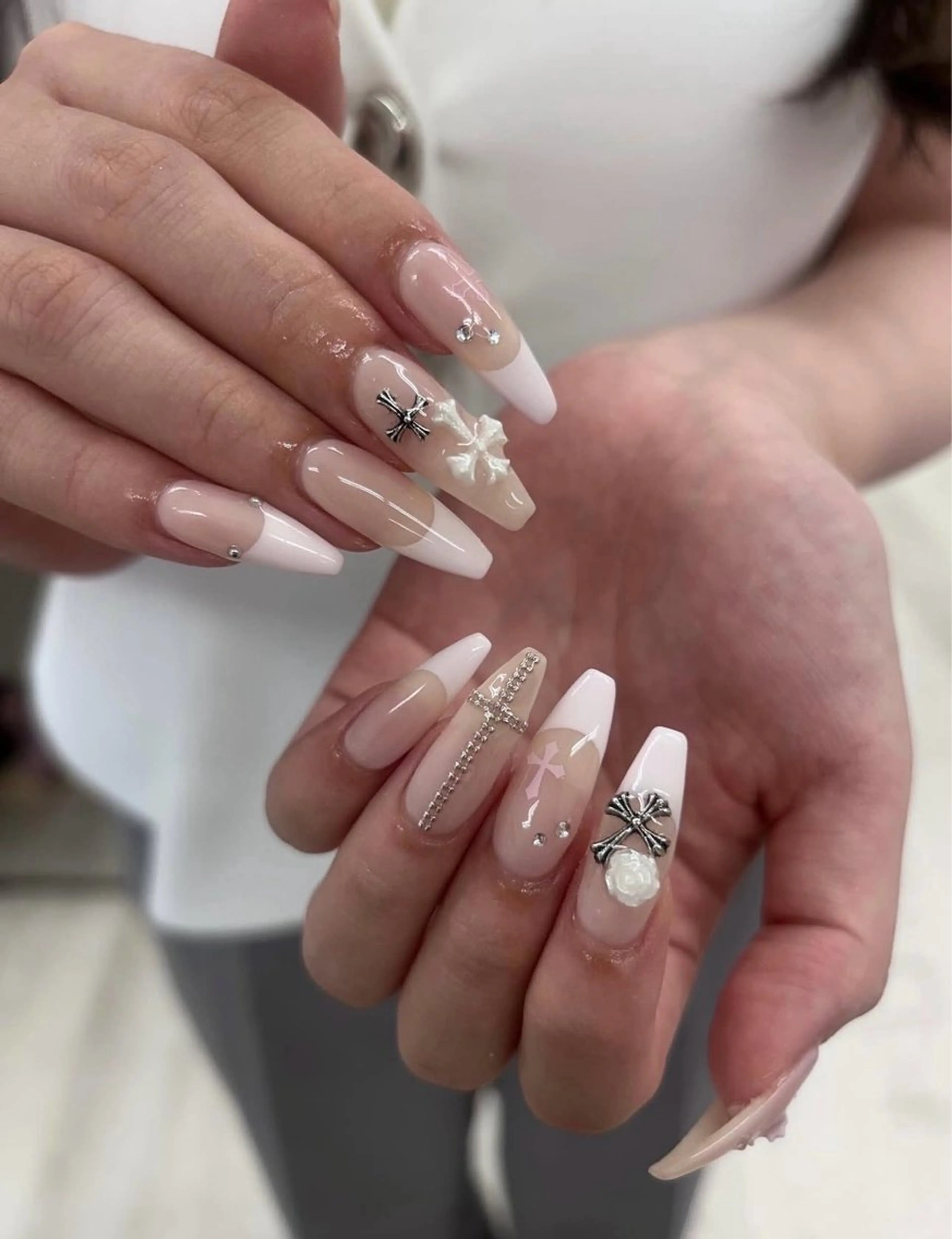 ネイル 韓国ネイル 持ち込み ニュアンスネイル ネイルチップ ハンドネイル TABI ANA.CHUOのネイルデザイン