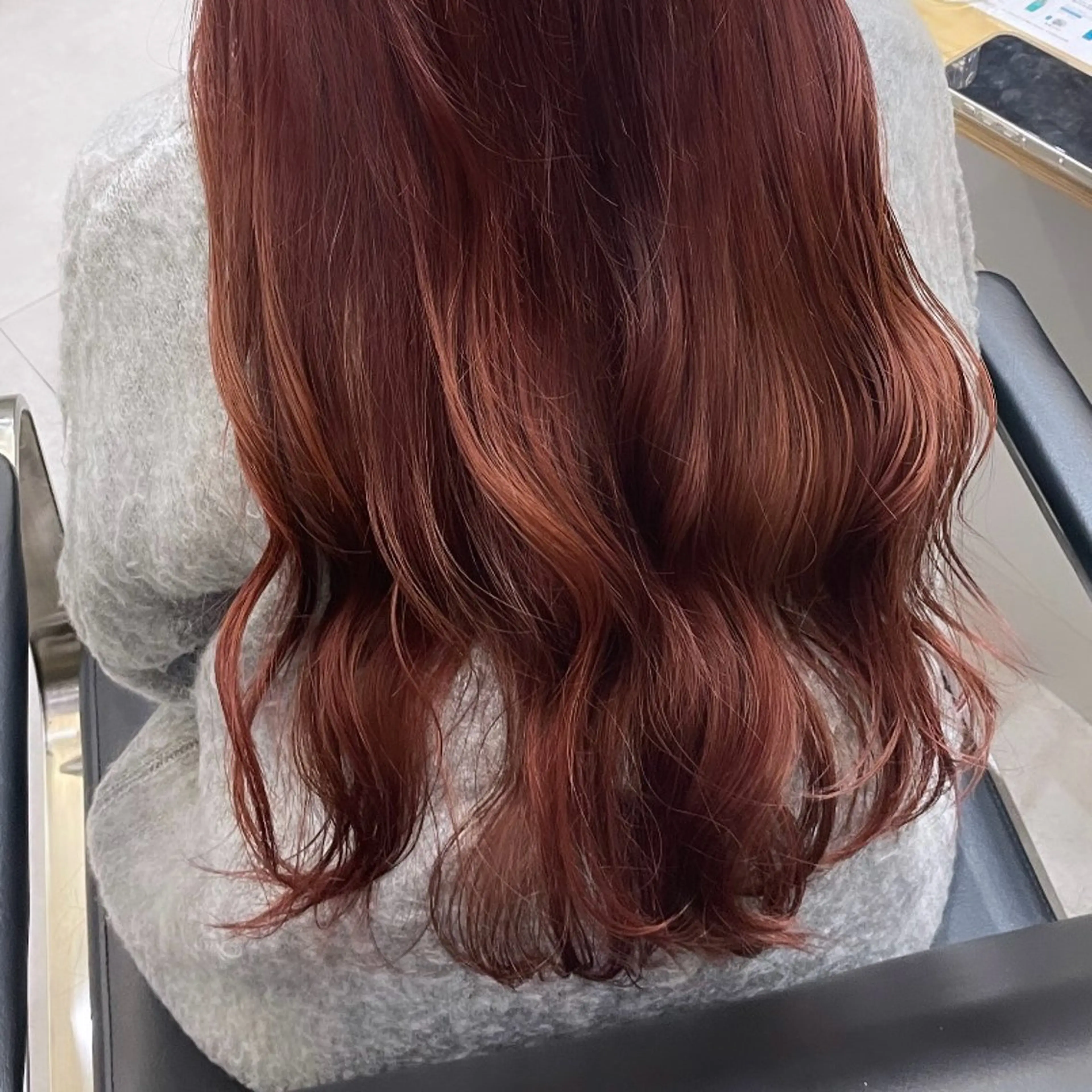 ロング カラー レッドカラー 髪質改善 ヘアカラー Rui/透明感カラー 暖色/レイヤーカットのヘアスタイル