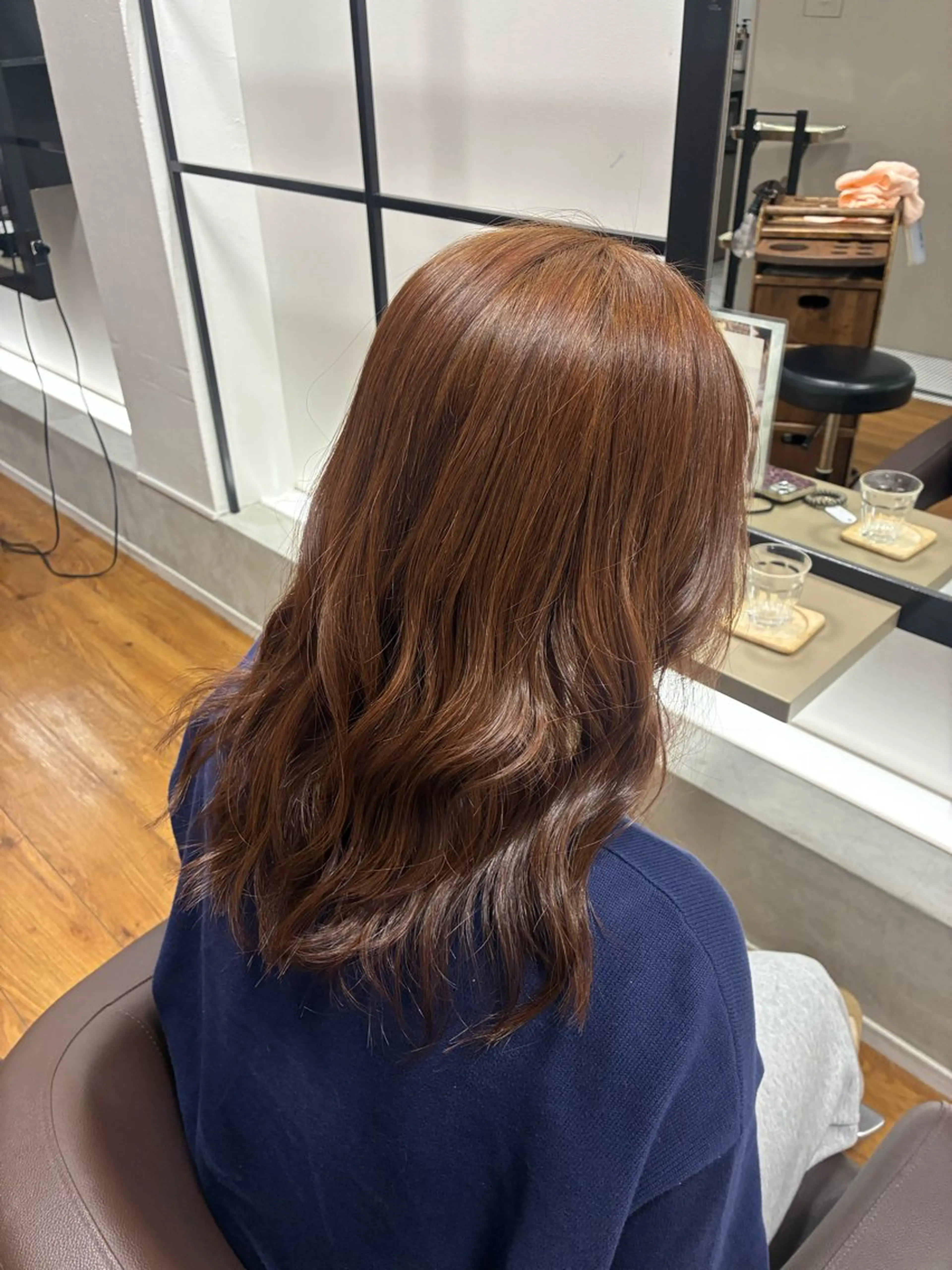 ロング カラー ブラウンカラー ヘアカラー 石川 菜月のヘアスタイル