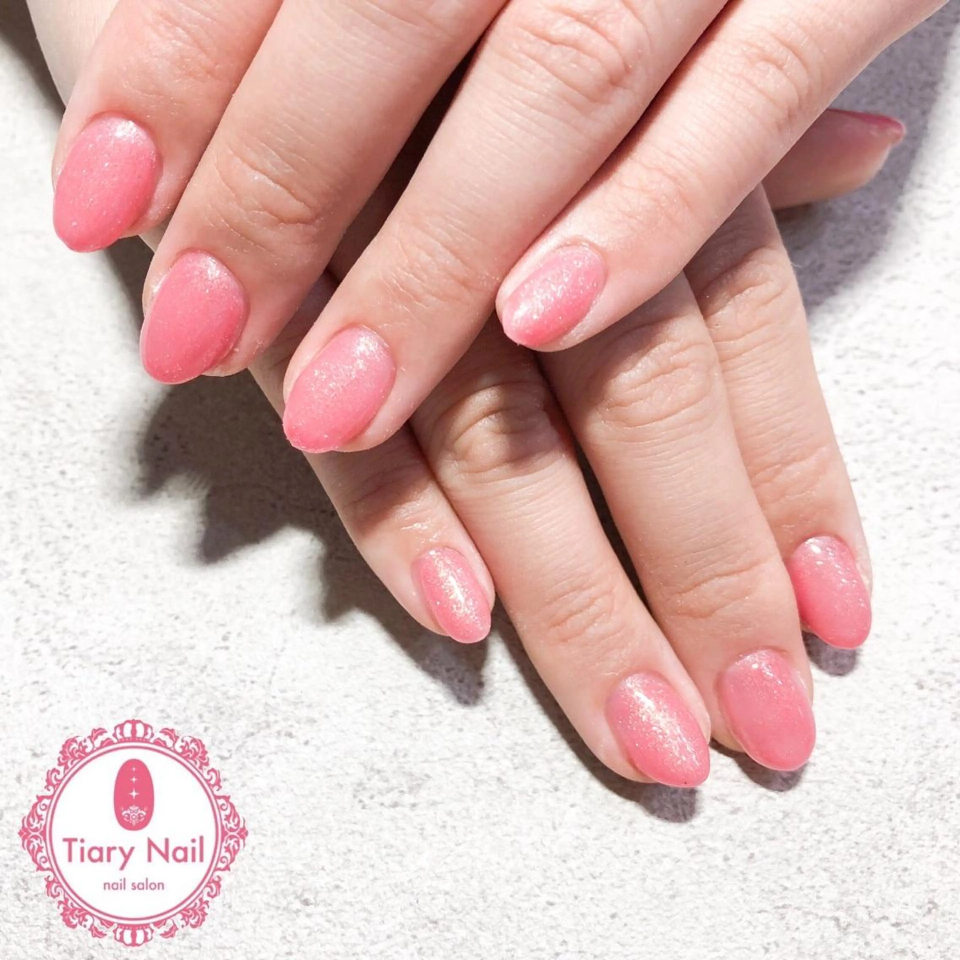 ネイル tiarynail K Kのネイルデザイン