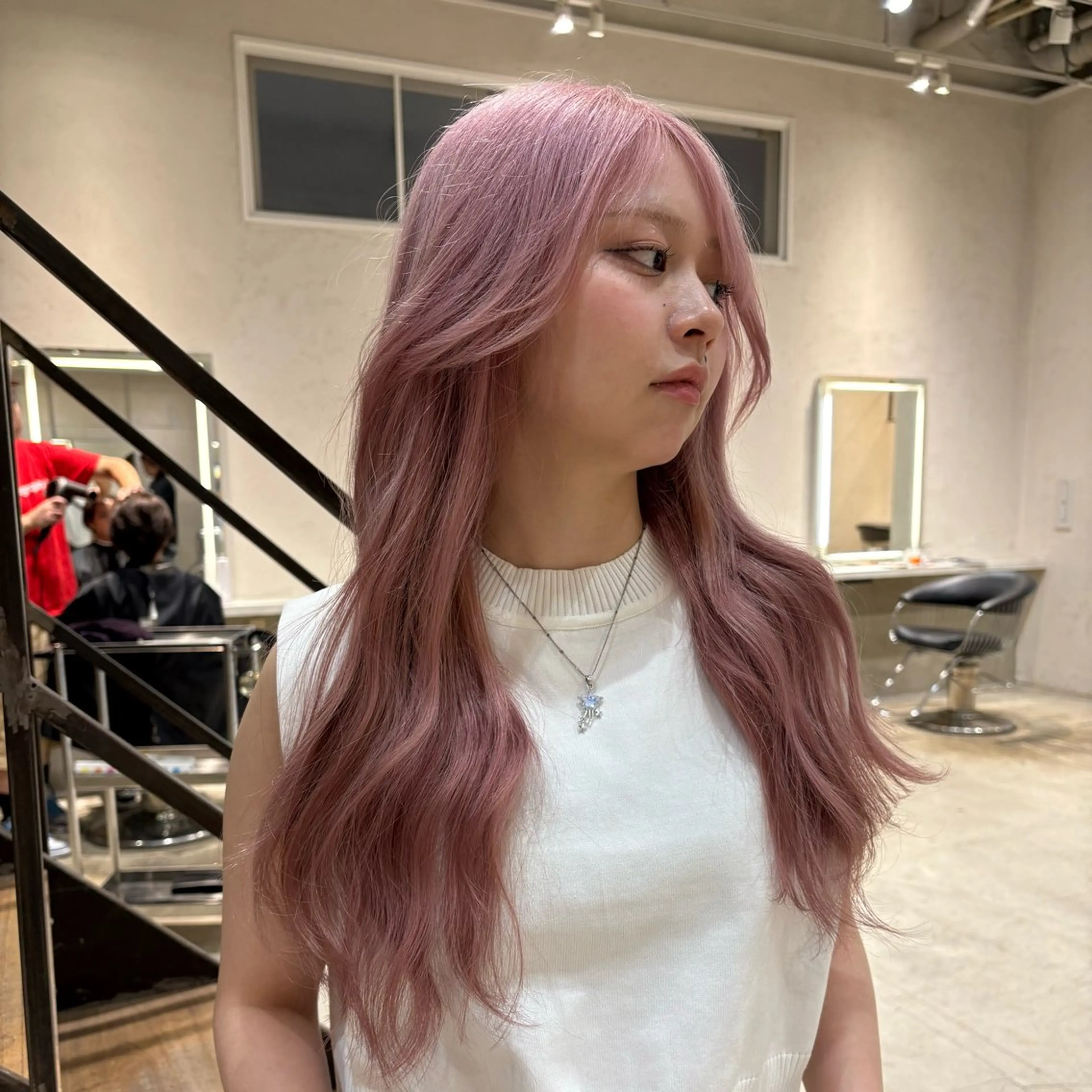 ロング ヘアカラー トリートメント ハイトーン/名駅 ここなのヘアスタイル