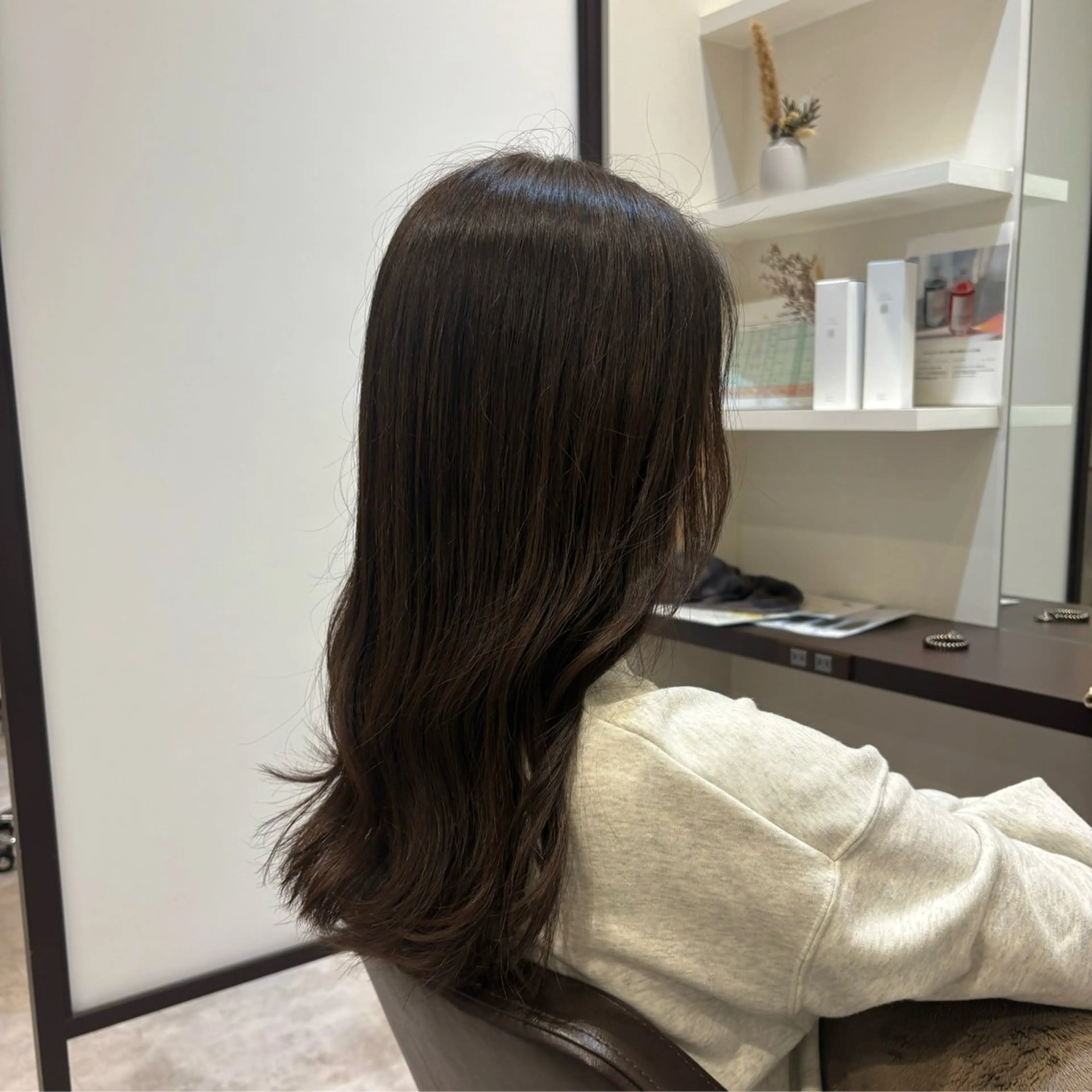 ロング カラー 山下 ちひろのヘアスタイル