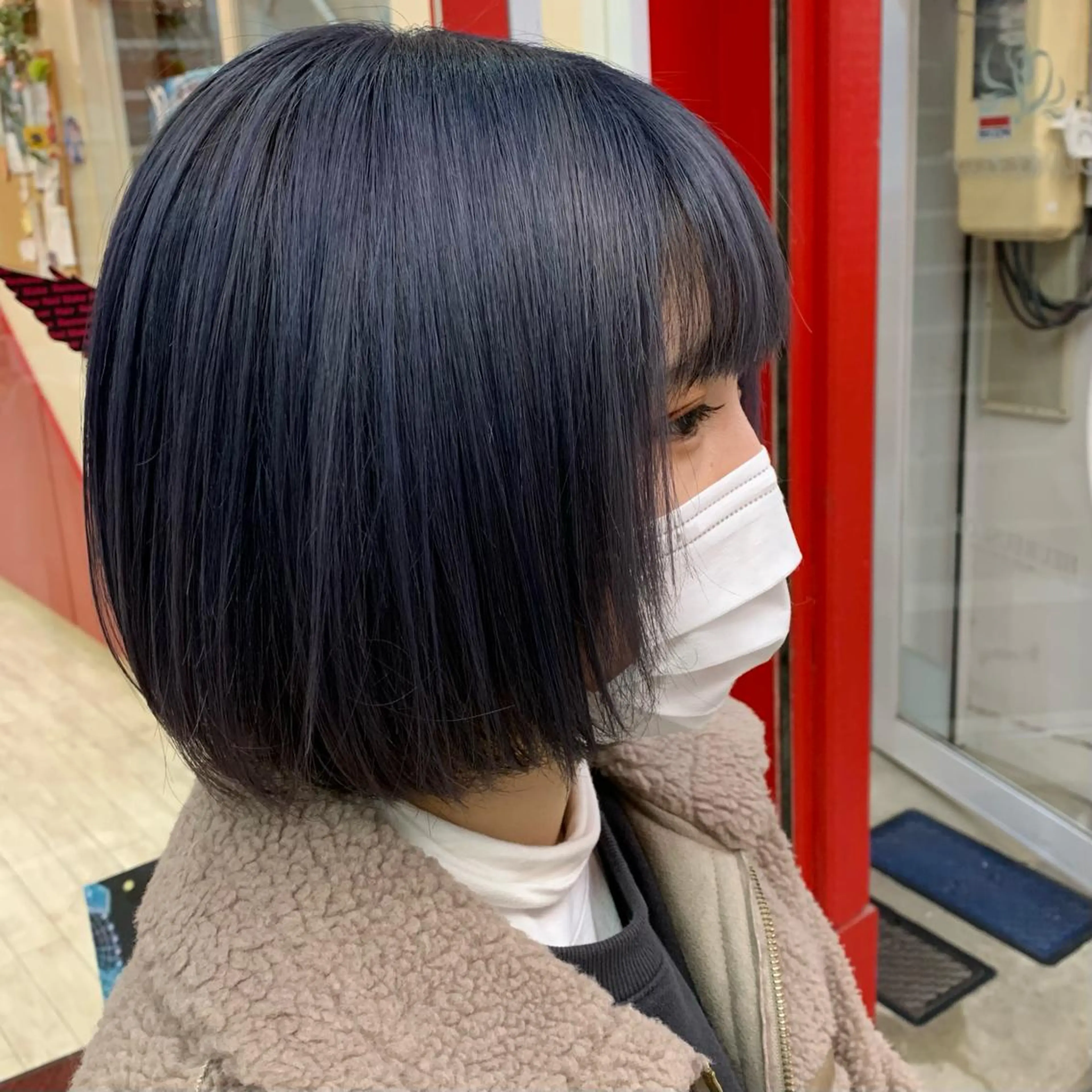 ショート カラー ヘアアレンジ アッシュ ブルーカラー ブルーアッシュ 今村公介 ブリーチ特化、派手髪のヘアスタイル