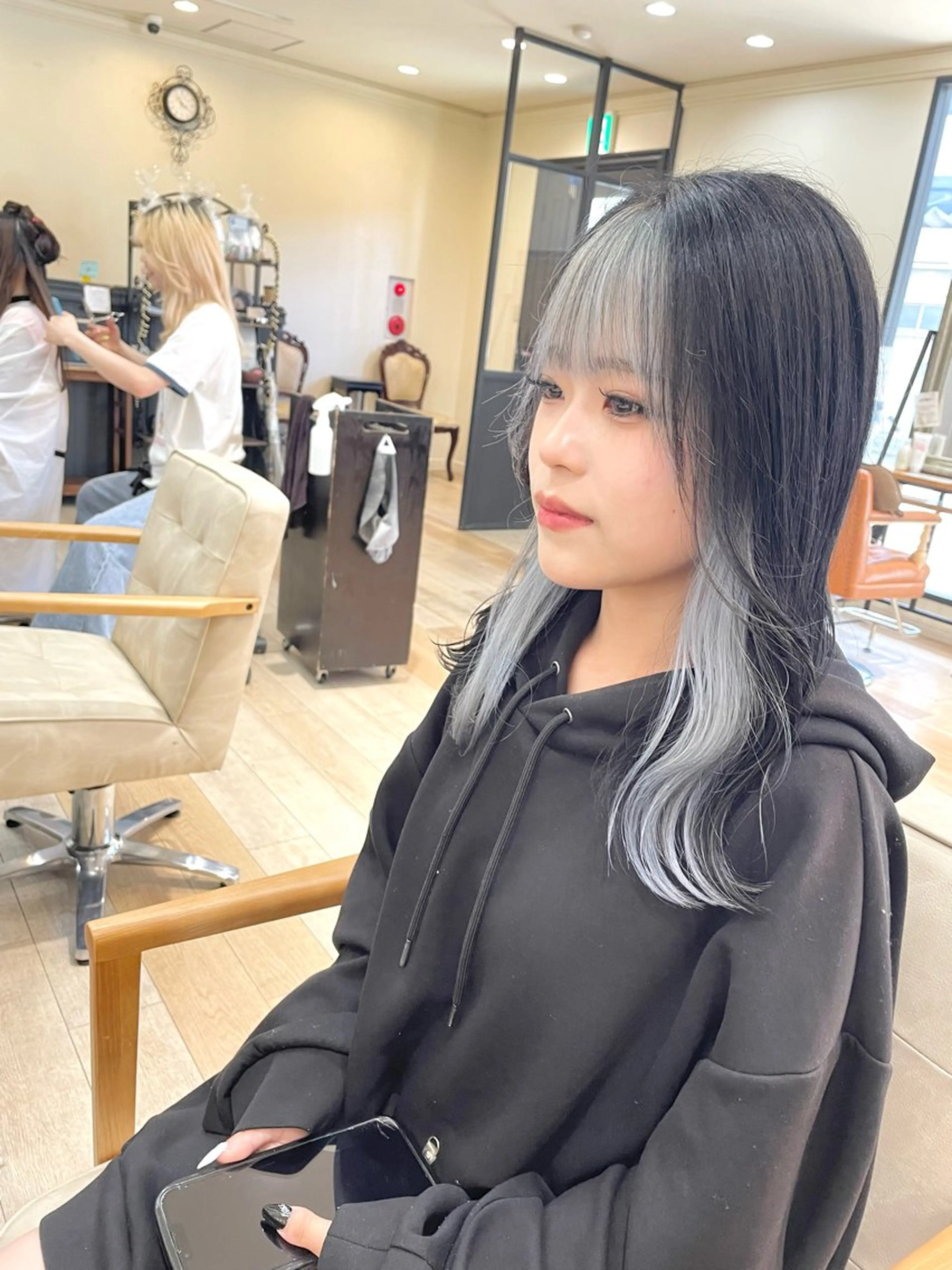 セミロング 亀川蓮 Agu hairのヘアスタイル