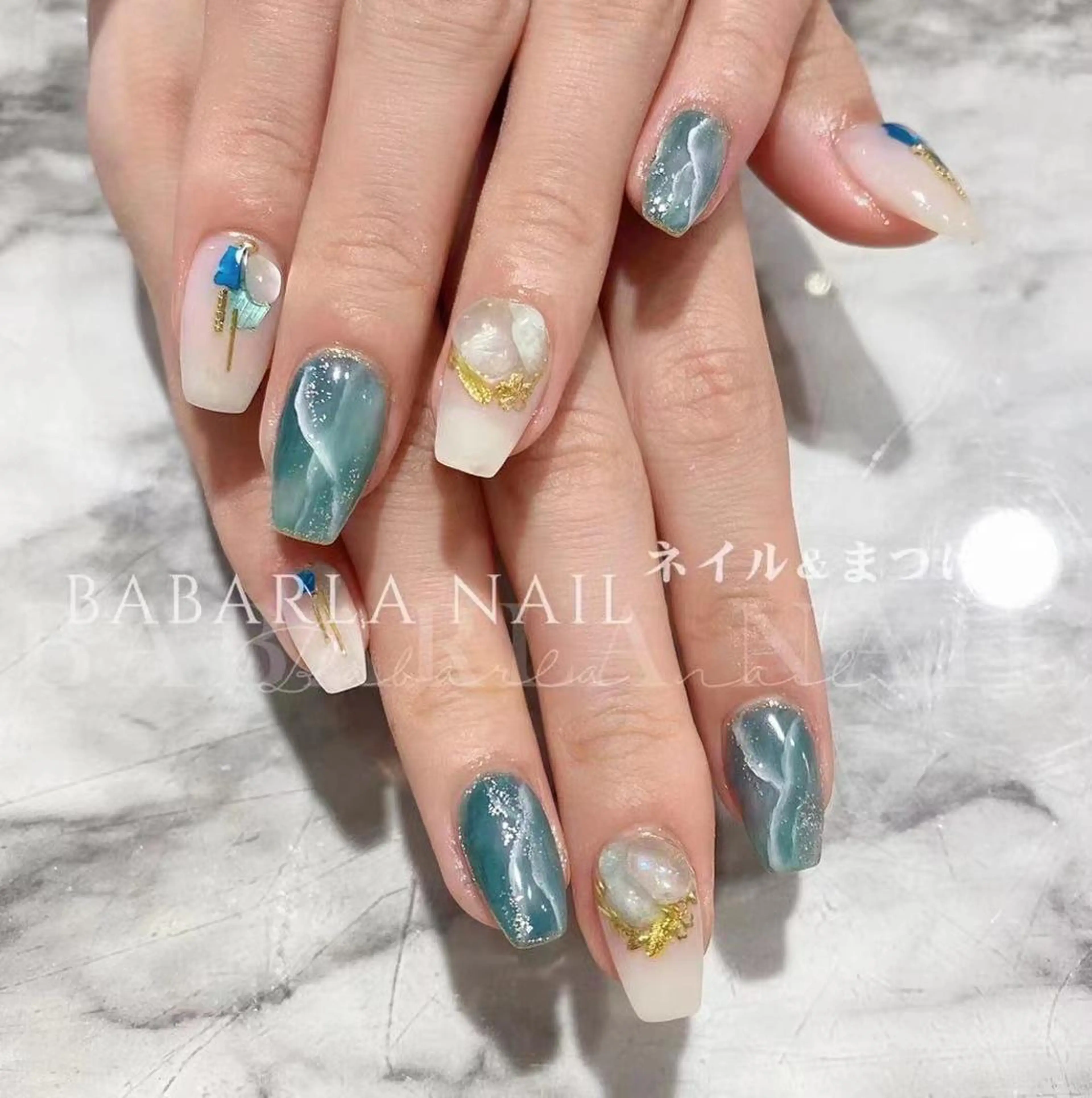 ネイル ゴールド Babarla Nailのネイルデザイン