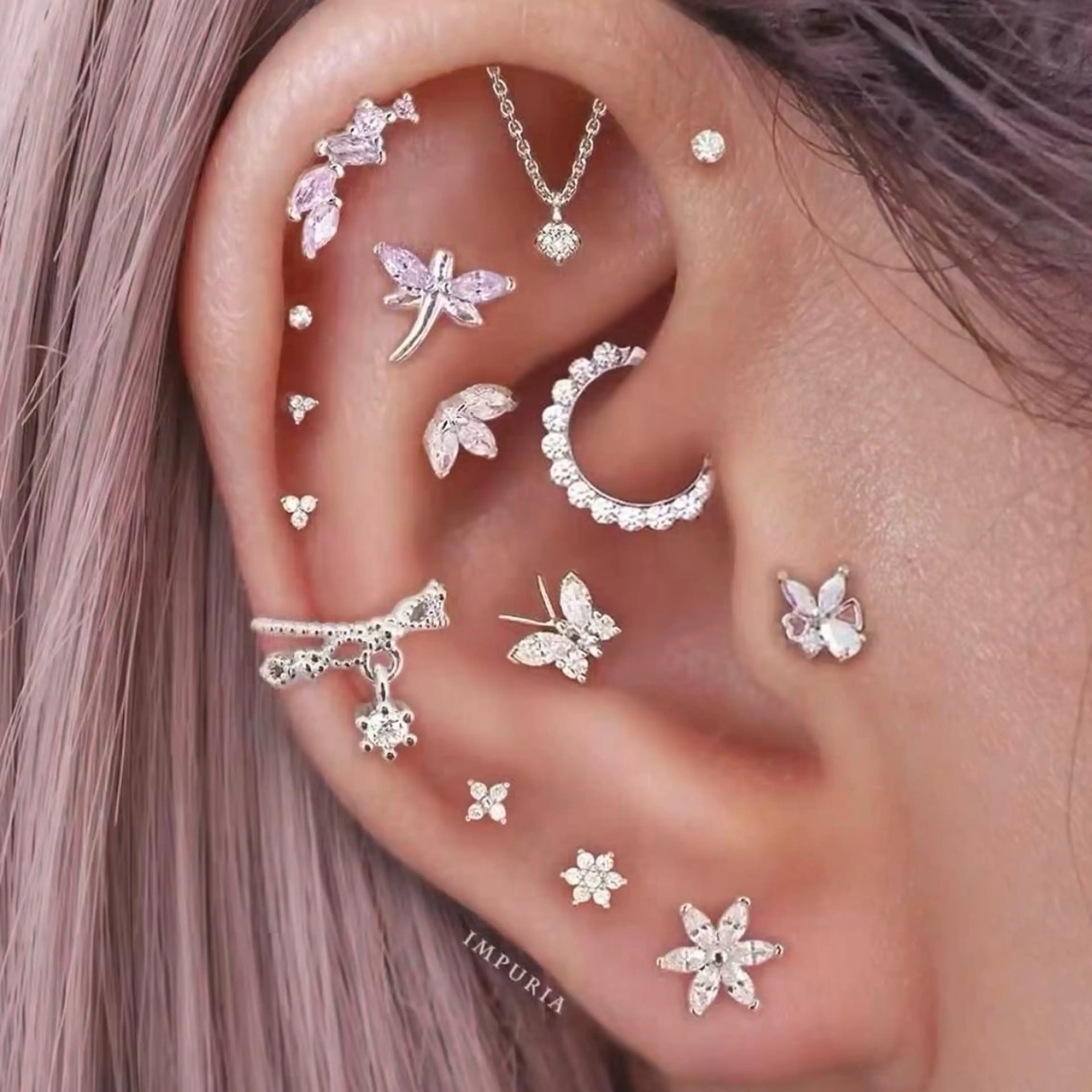 耳ツボジュエリー　8粒の写真