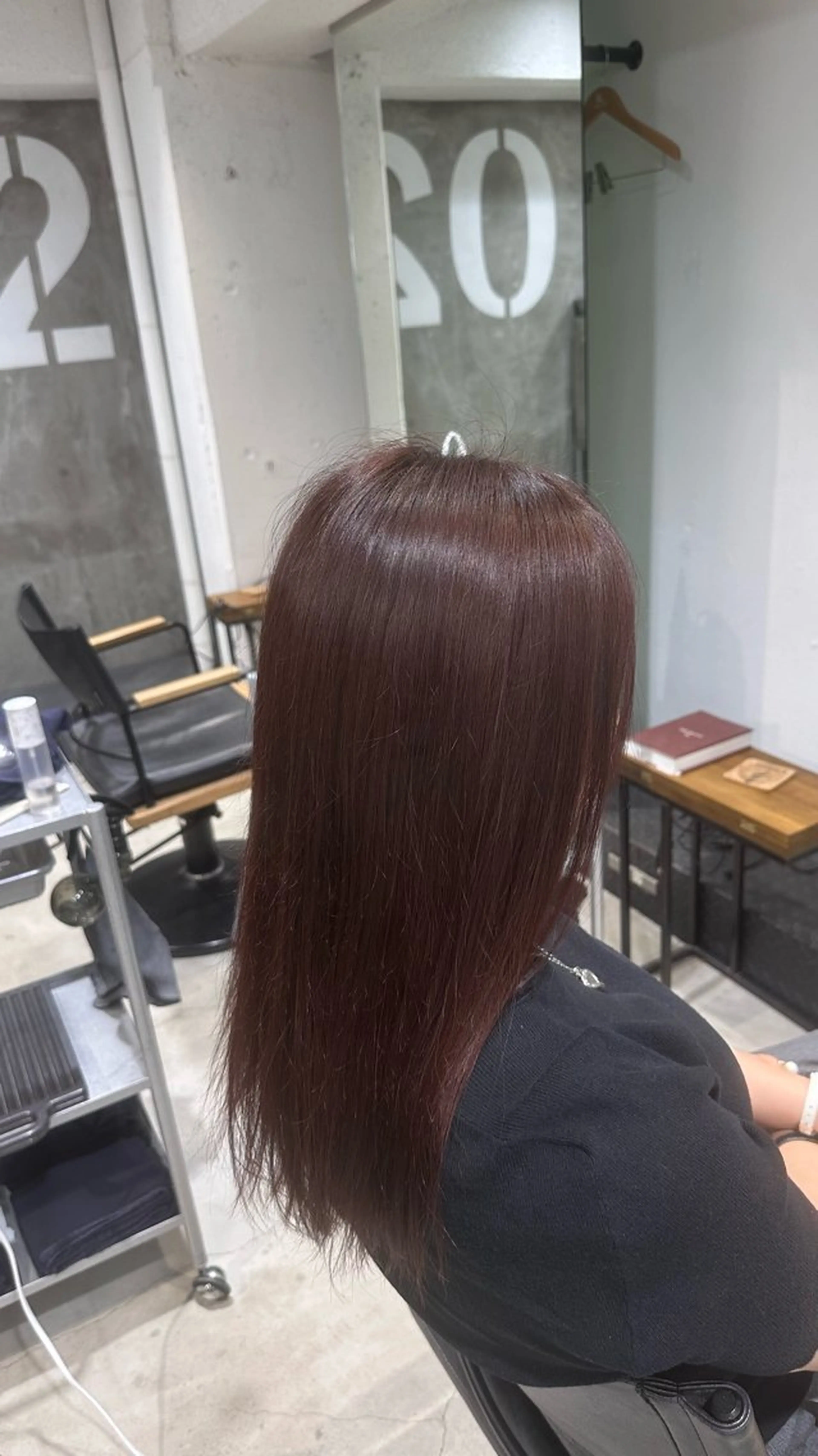 カラー 沼崎 美海のヘアスタイル