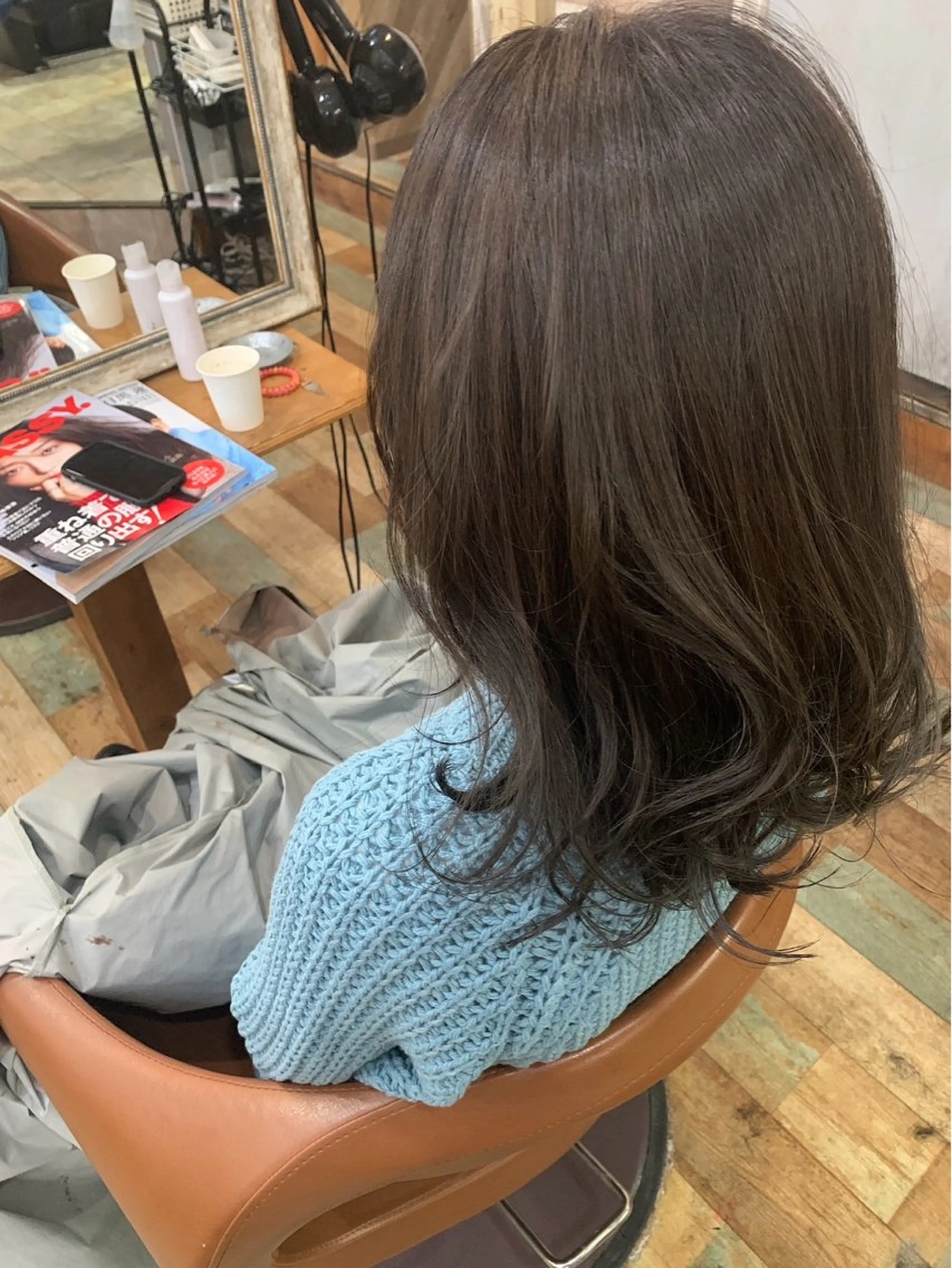 セミロング カラー Hair's RooMのヘアスタイル