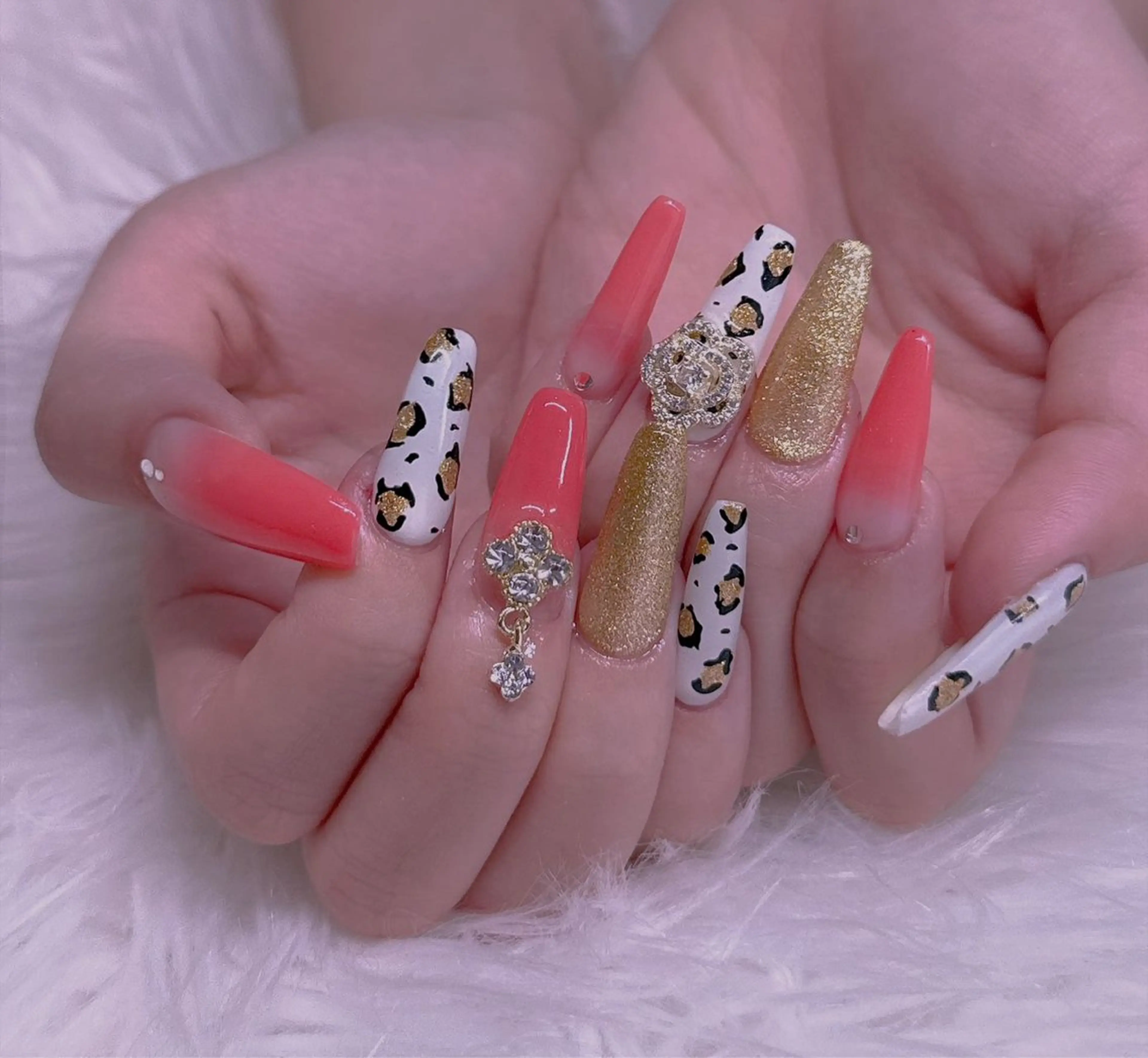 ネイル エムズ エムズのマツエク・マツパデザイン