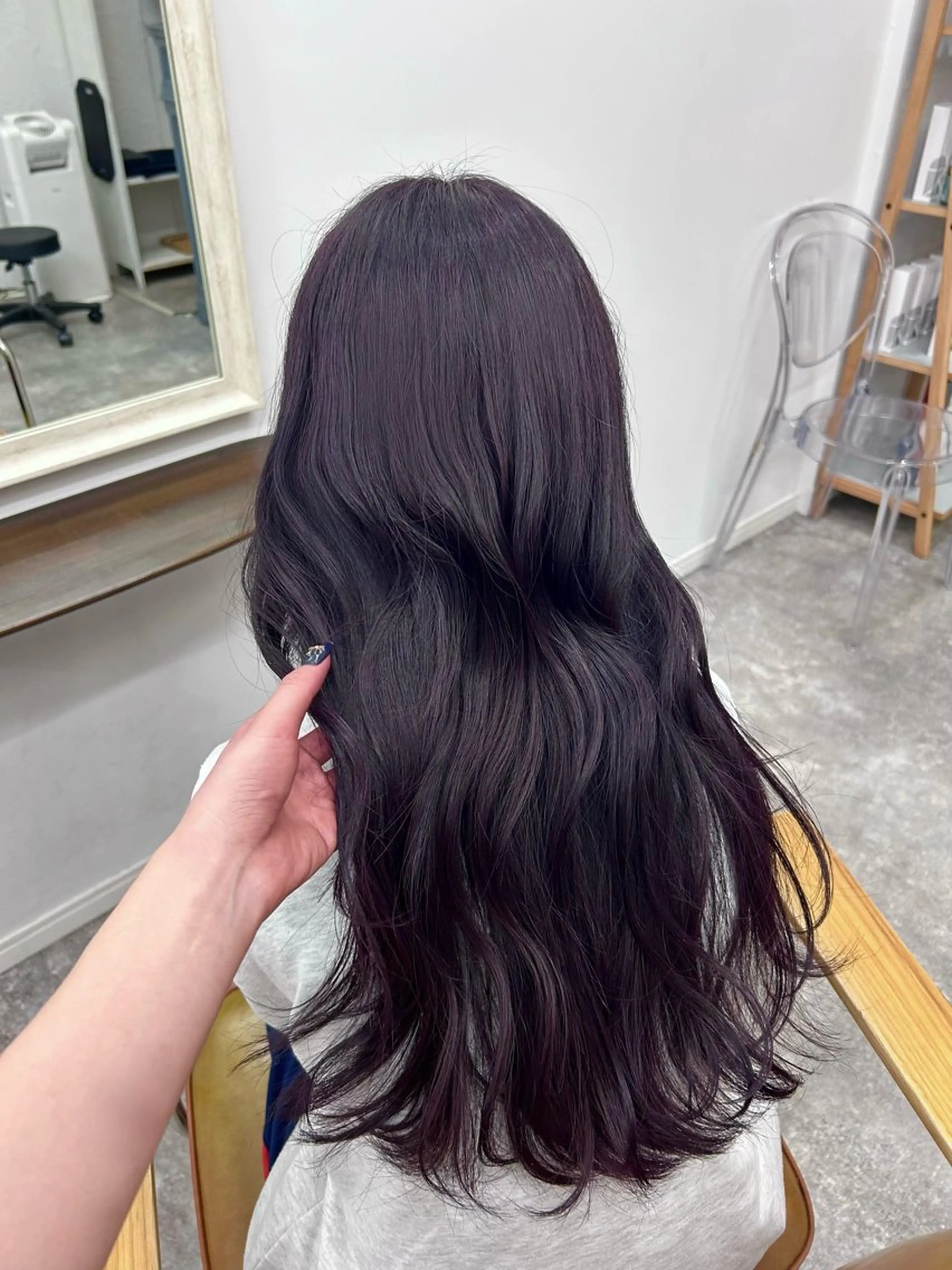 ロング カラー ブリーチ 透明感カラー ラベンダーカラー ヘアカラー IO【イオ】ブリーチ/ダブルカラー/髪質改善/ケアブリーチ/ハイトーン/長野市/長野駅所属・金澤 希空のヘアスタイル