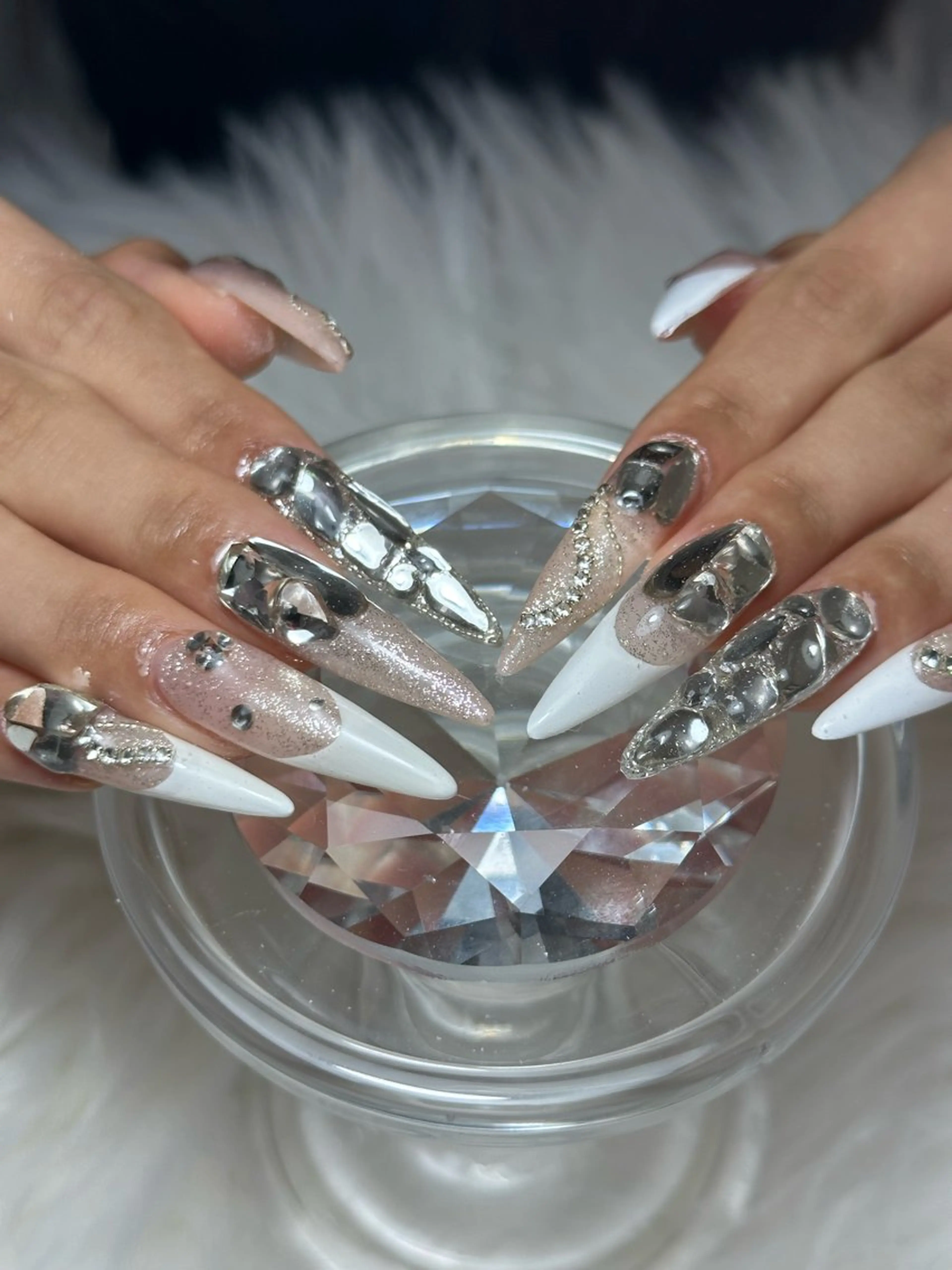 ネイル Ema Nail 豊中店所属・Nail salon M&👩🏼💖のネイルデザイン