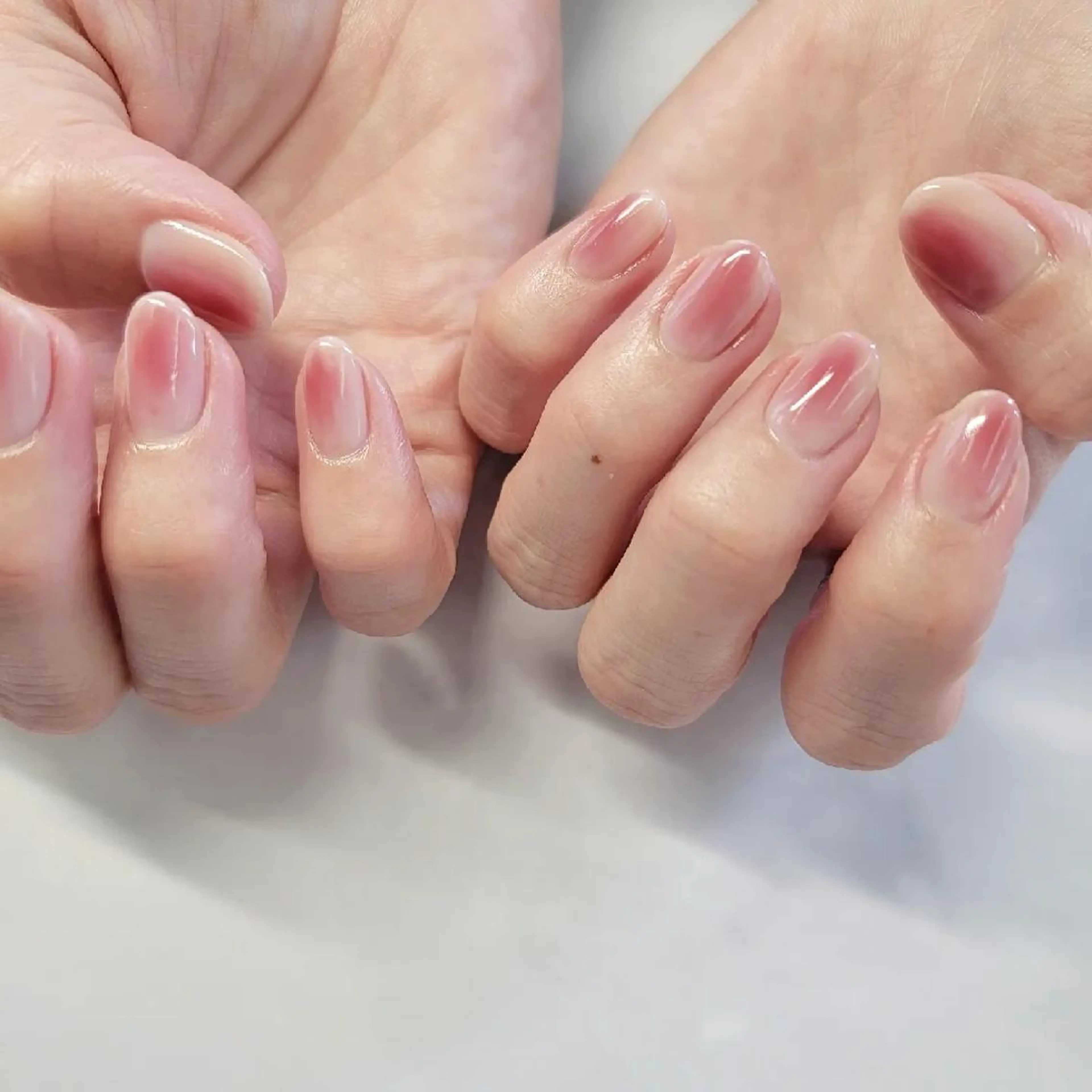 ネイル ニュアンスネイル ハンドネイル みよし市 nail salon*pomnal.co所属・Shimada Harukaのネイルデザイン