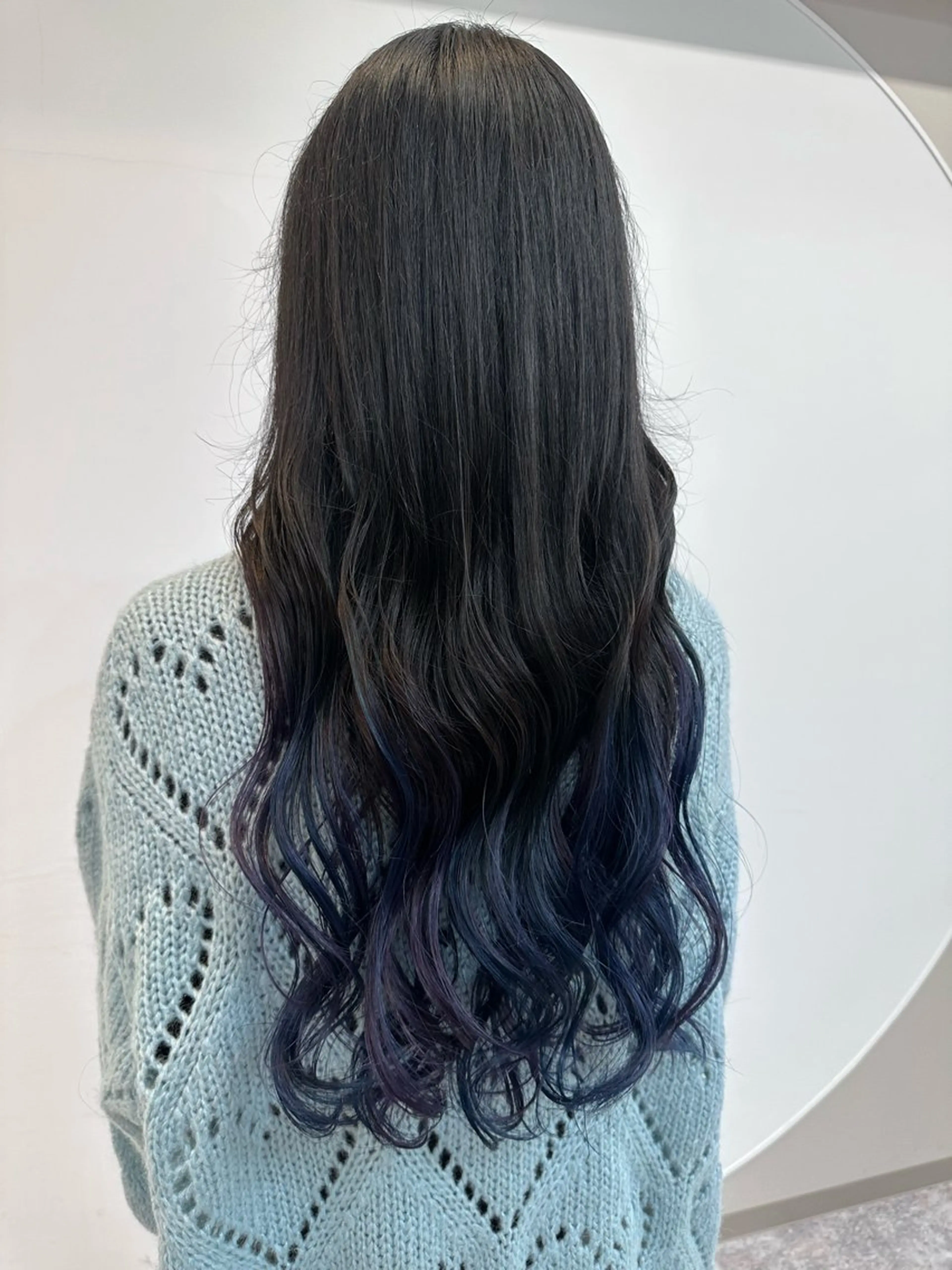 ロング カラー ブリーチ デザインカラー ヘアカラー トリートメント LOA uraraのヘアスタイル