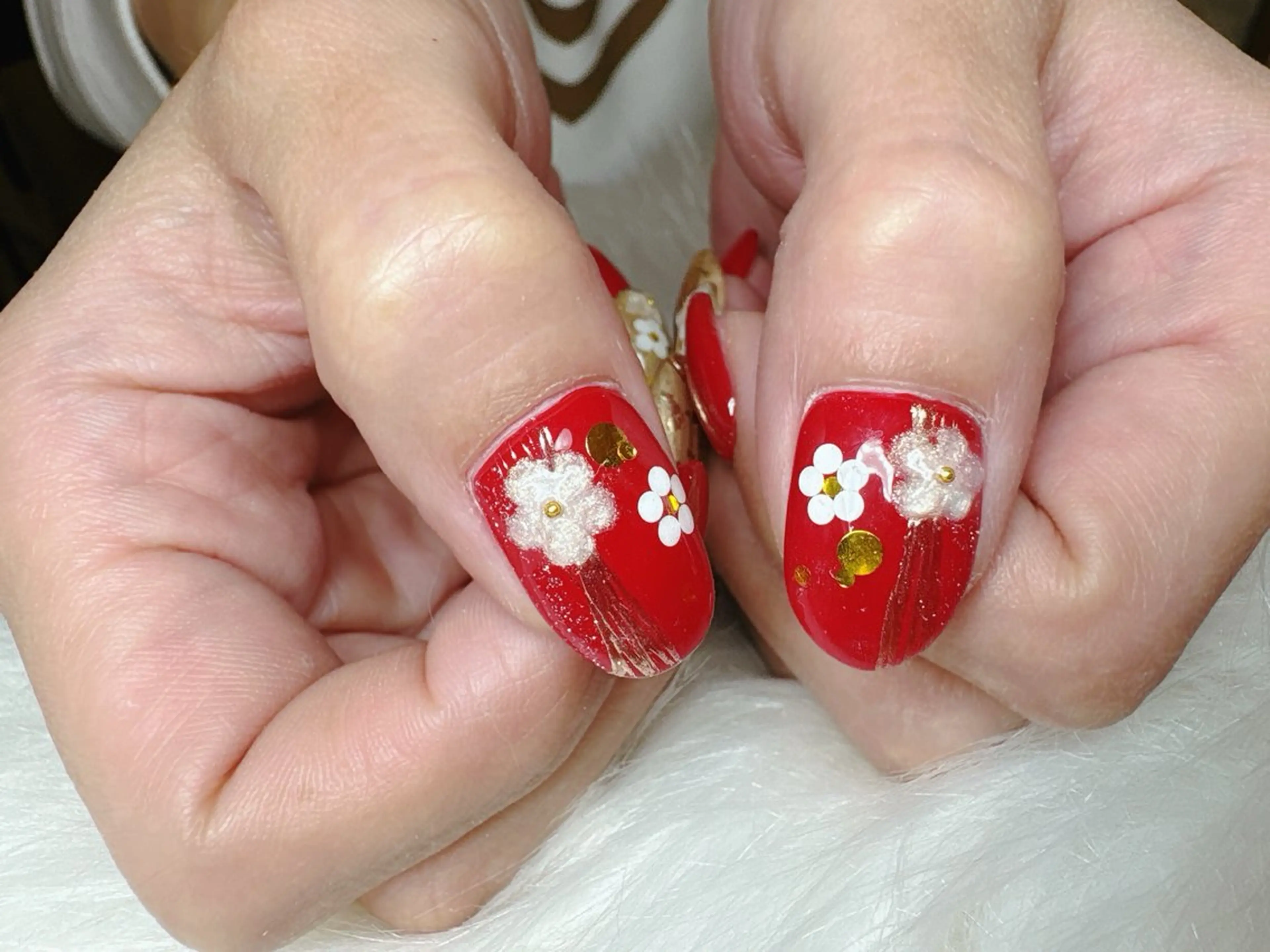 ネイル ECLAT エクラ所属・寺山 千鶴のネイルデザイン