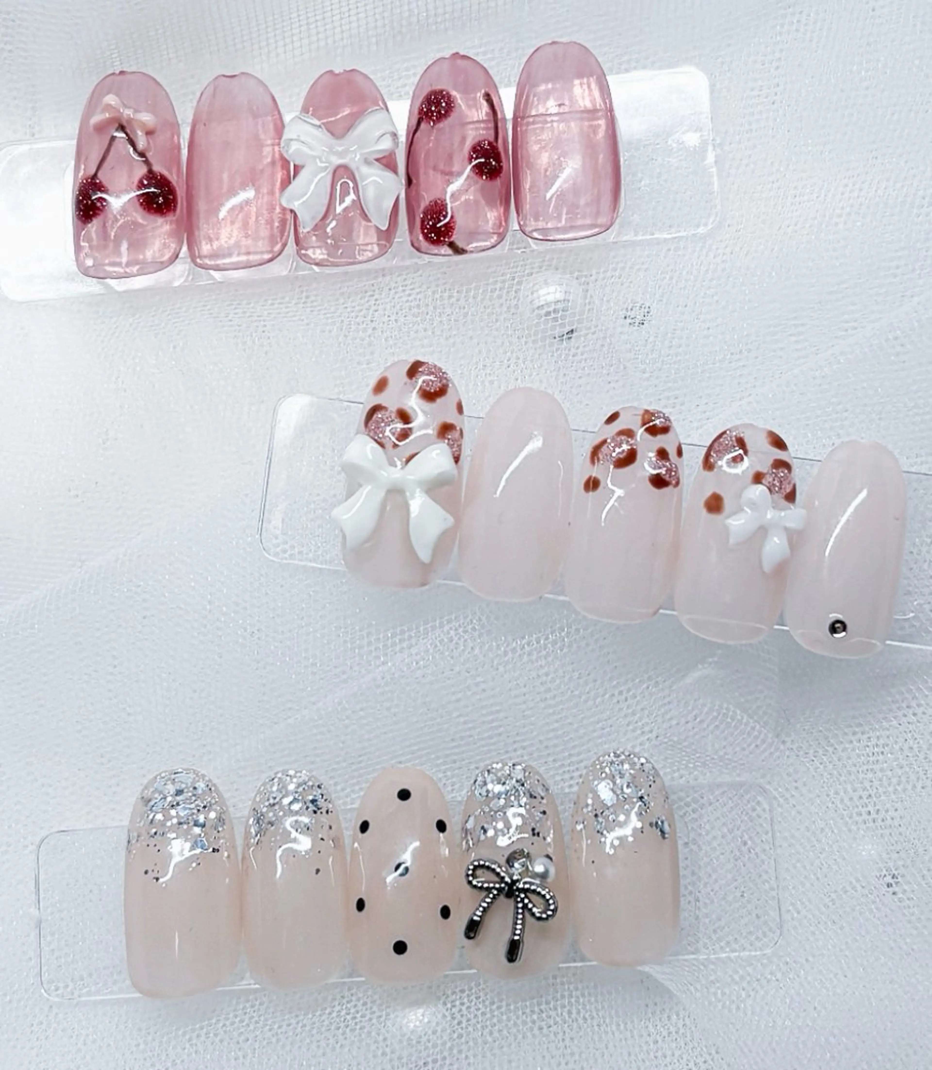 ネイル ハンドネイル sharesalon Mariris所属・KARIN🍓🐯 ¦堺筋本町ⓃⒶⒾⓁのネイルデザイン