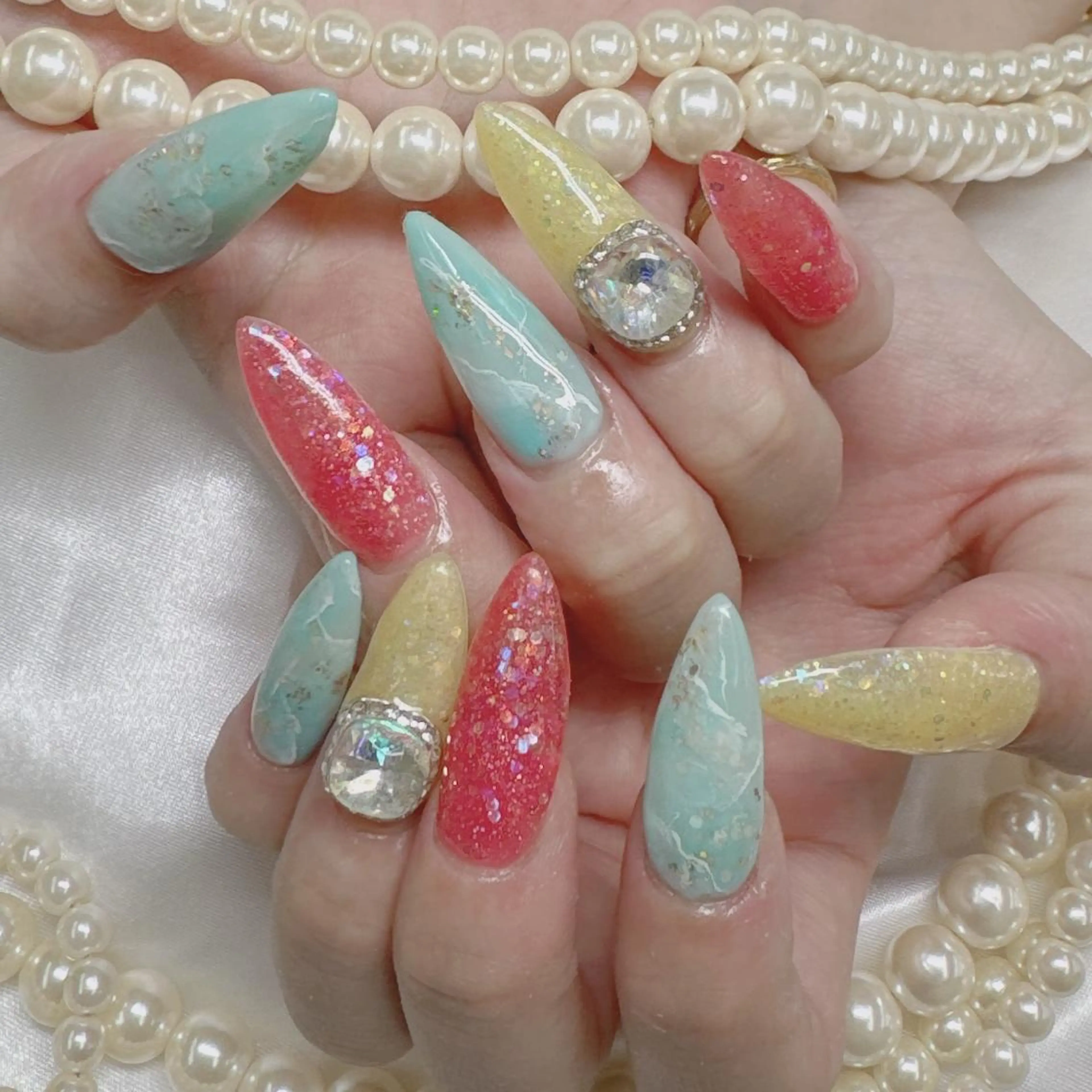 ネイル Nail salon Honey Beeのネイルデザイン