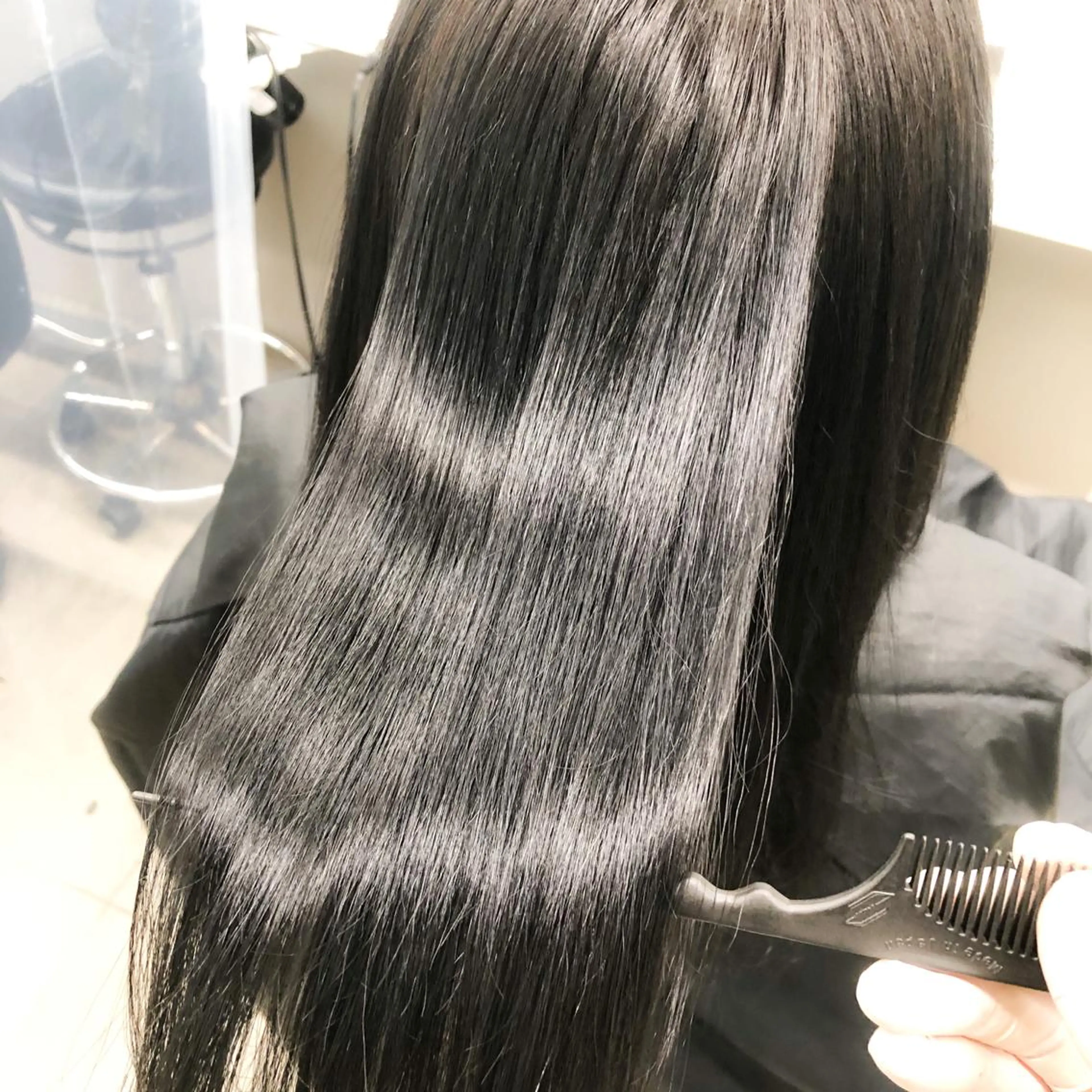 ロング カラー 🌈ハイトーン×暗髪 🦄TAKUMI🦄のヘアスタイル