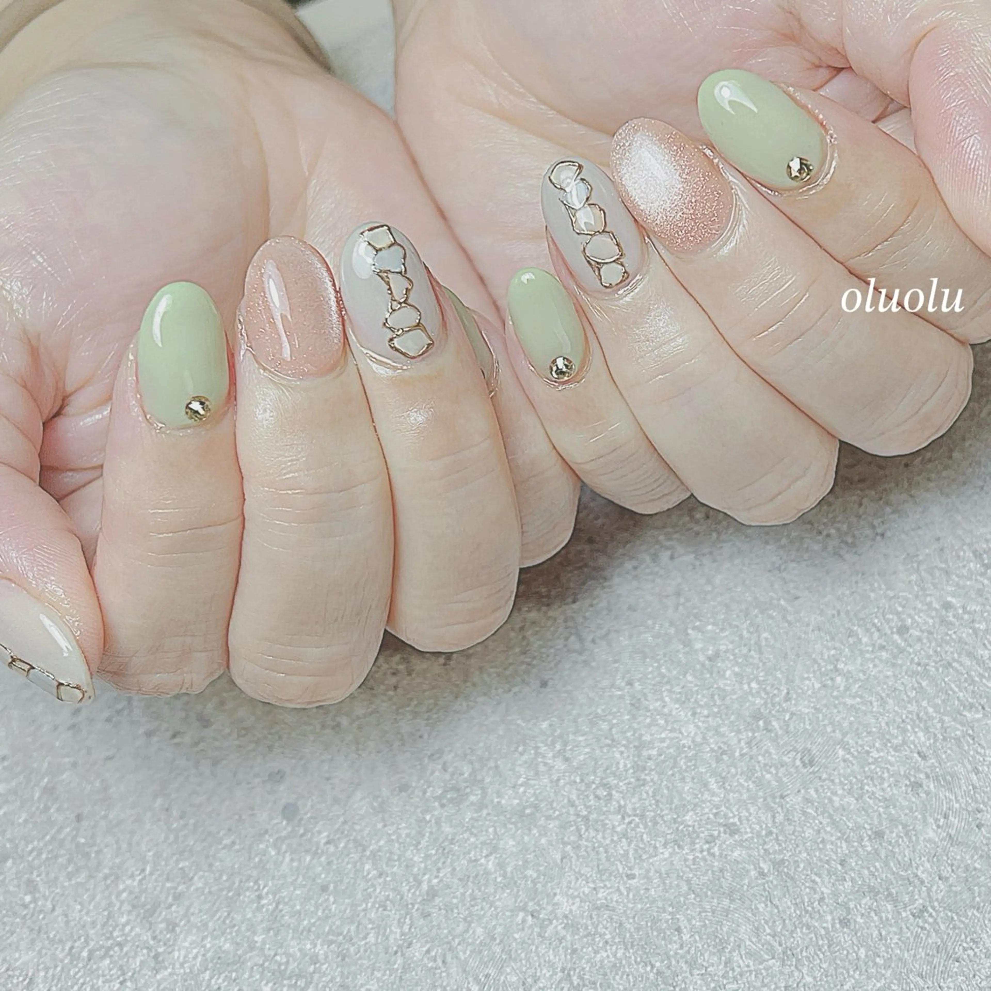 ネイル アートネイル フットネイル マグネットネイル ミラーネイル ショートネイル ハンドネイル 大村 紬華のネイルデザイン