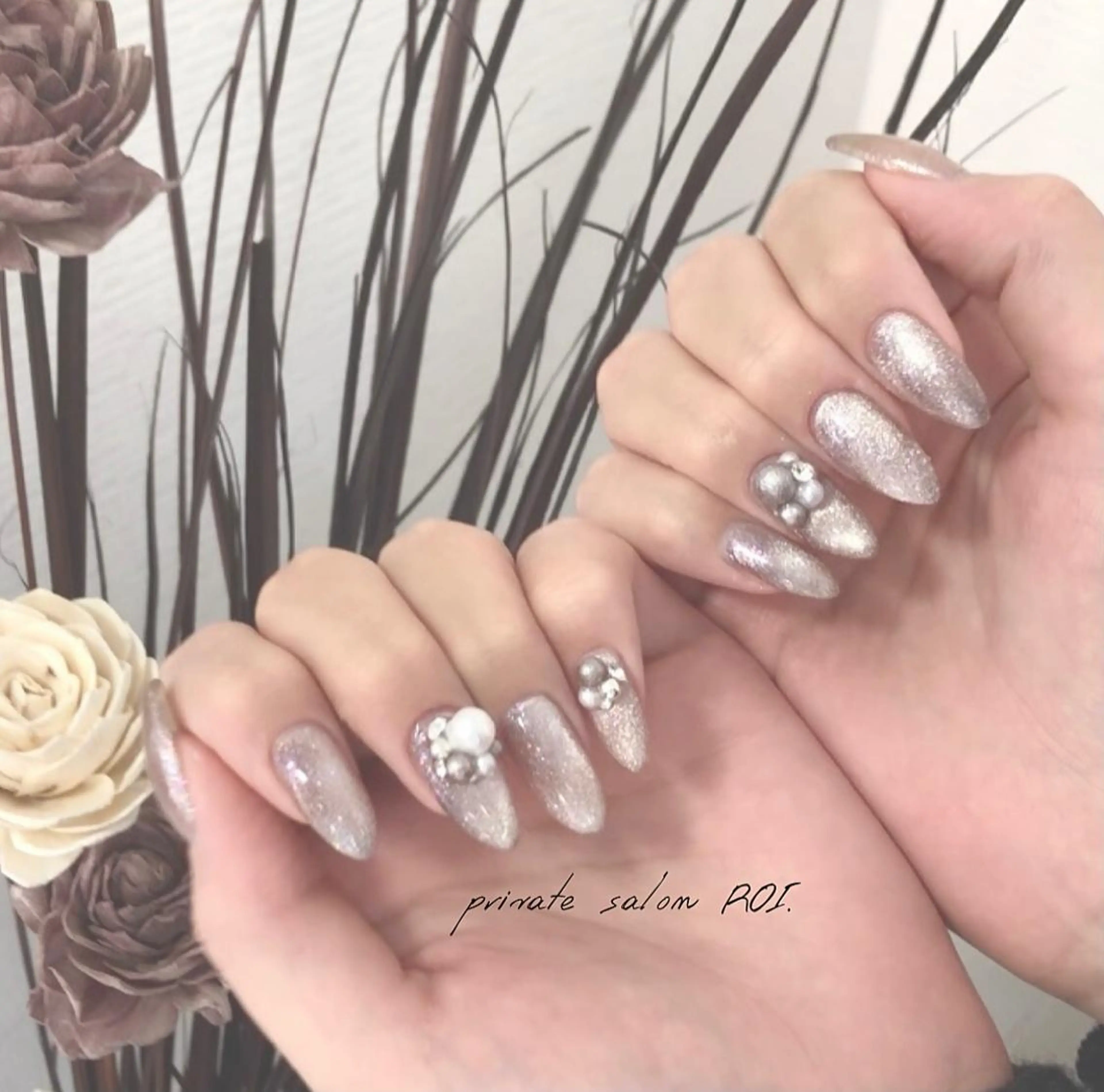 ネイル マグネットネイル ROI. Ayumi.のネイルデザイン